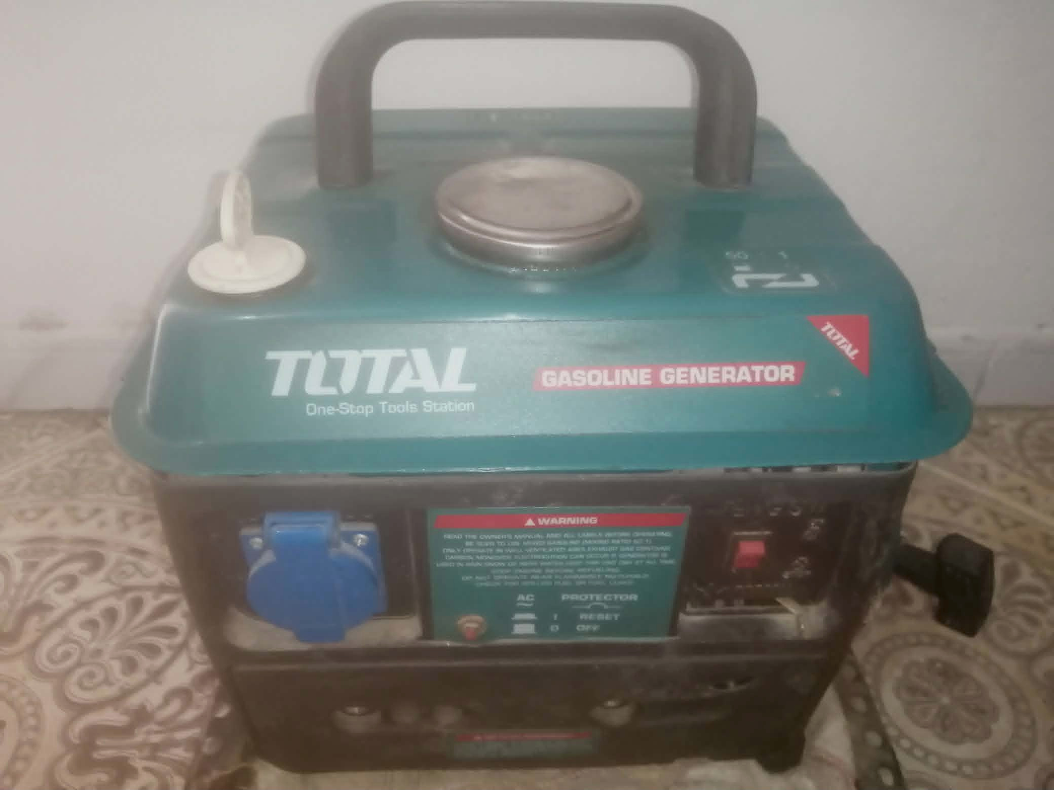 Ben Arous&nbsp;Ben Arous&nbsp;Autre&nbsp;Autre&nbsp;Groupe electrog�ne total 800w 1kw comme neuf