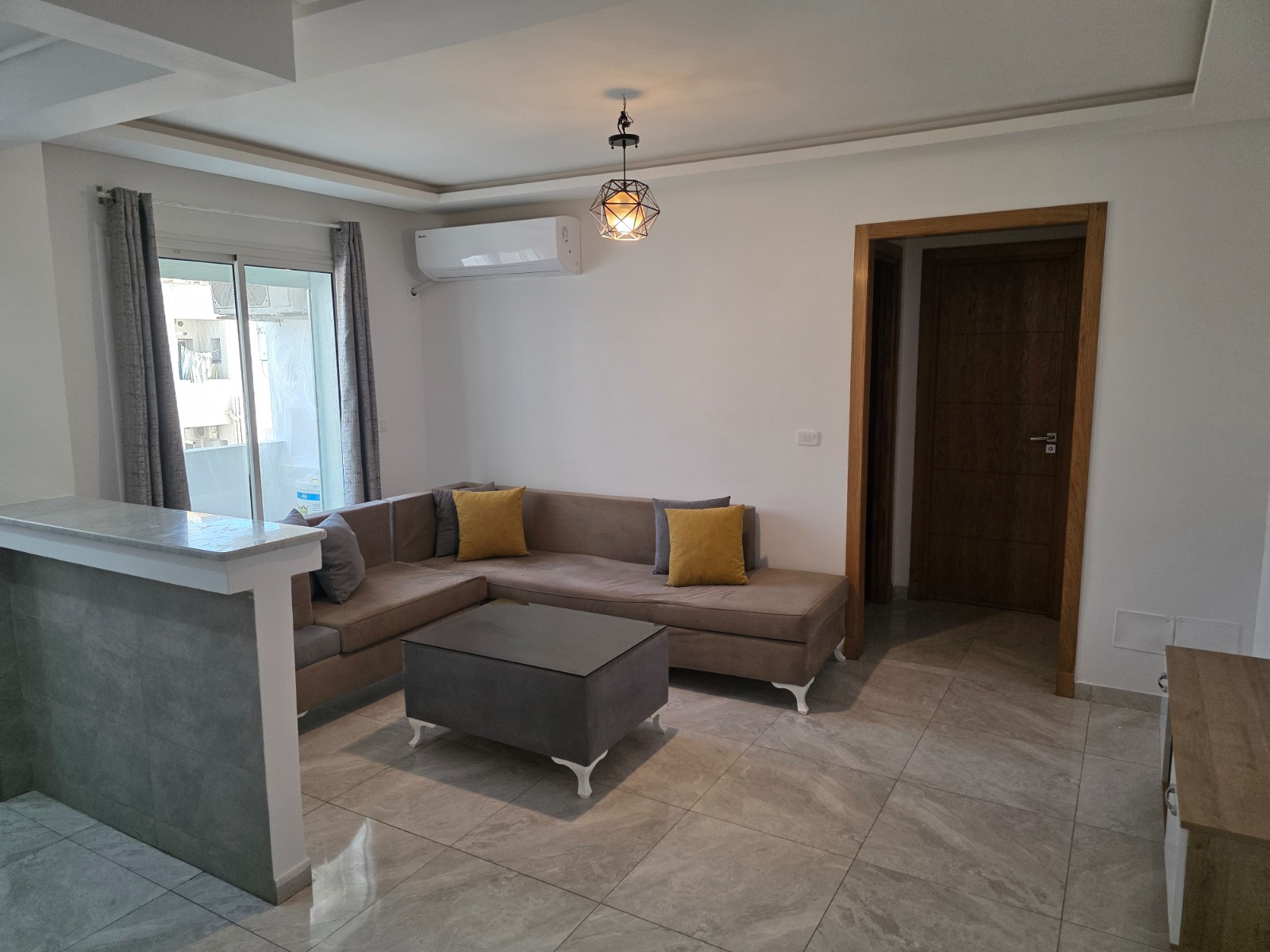 Ain Zaghouan&nbsp;Ain Zaghouan&nbsp;Location&nbsp;Appart. 1 pi�ce&nbsp;Studio meubl�