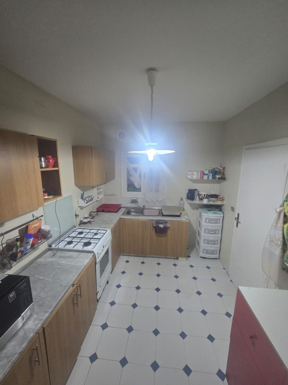Ariana Ville&nbsp;El Menzah 8&nbsp;Location&nbsp;Appart. 5 pi�ces+&nbsp;Un appartement s4  � el menzah 8