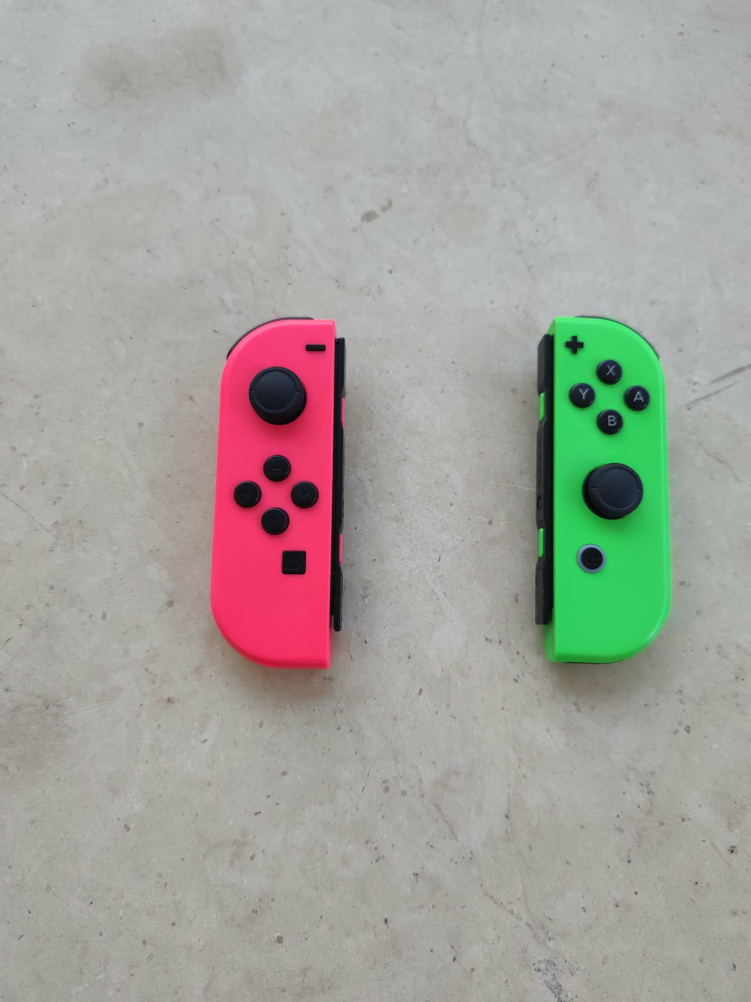 Ariana Ville&nbsp;El Menzah 8&nbsp;Autre&nbsp;Autre&nbsp;Nintendo switch oled avec accessoires et jeux