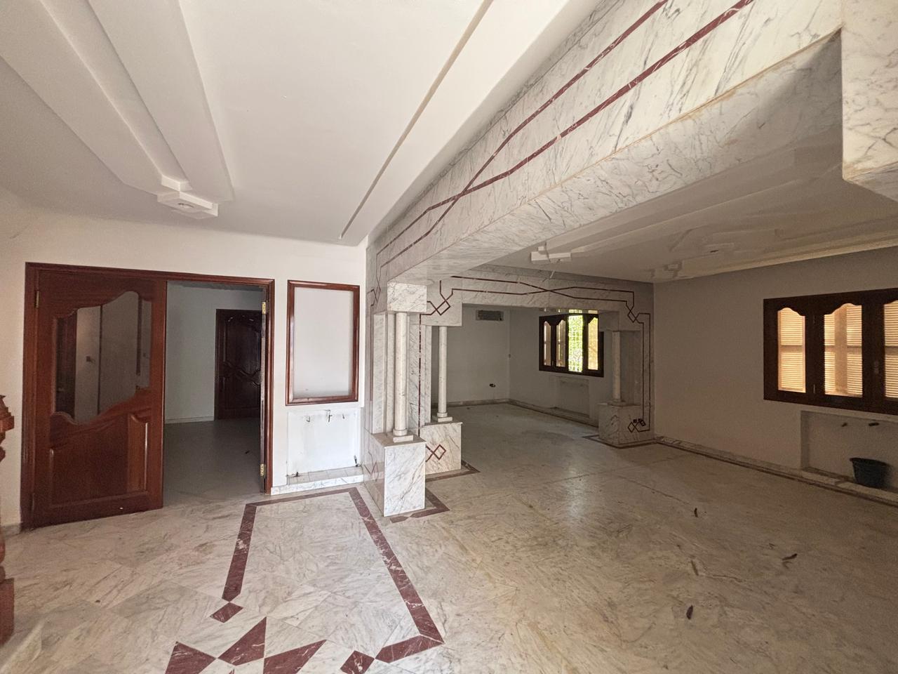 Ariana Ville&nbsp;El Menzah 6&nbsp;Vente&nbsp;Maisons&nbsp;Villa de 660 m a menzah 6
