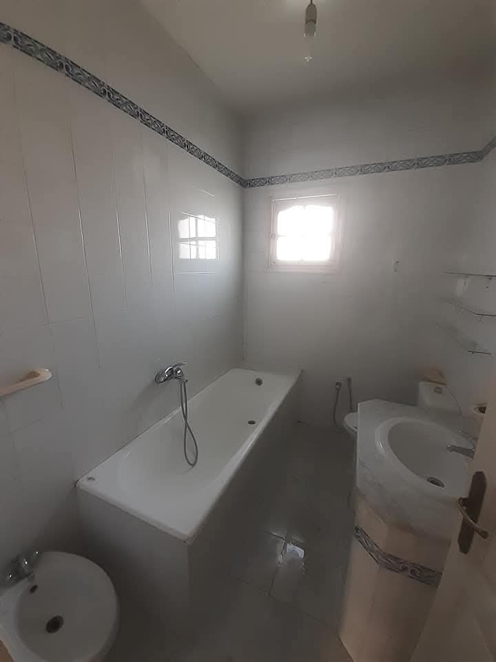 Ariana Ville&nbsp;El Menzah 5&nbsp;Location&nbsp;Maisons&nbsp;Etage de villa s plus 3 � el manzah 5 wb1548