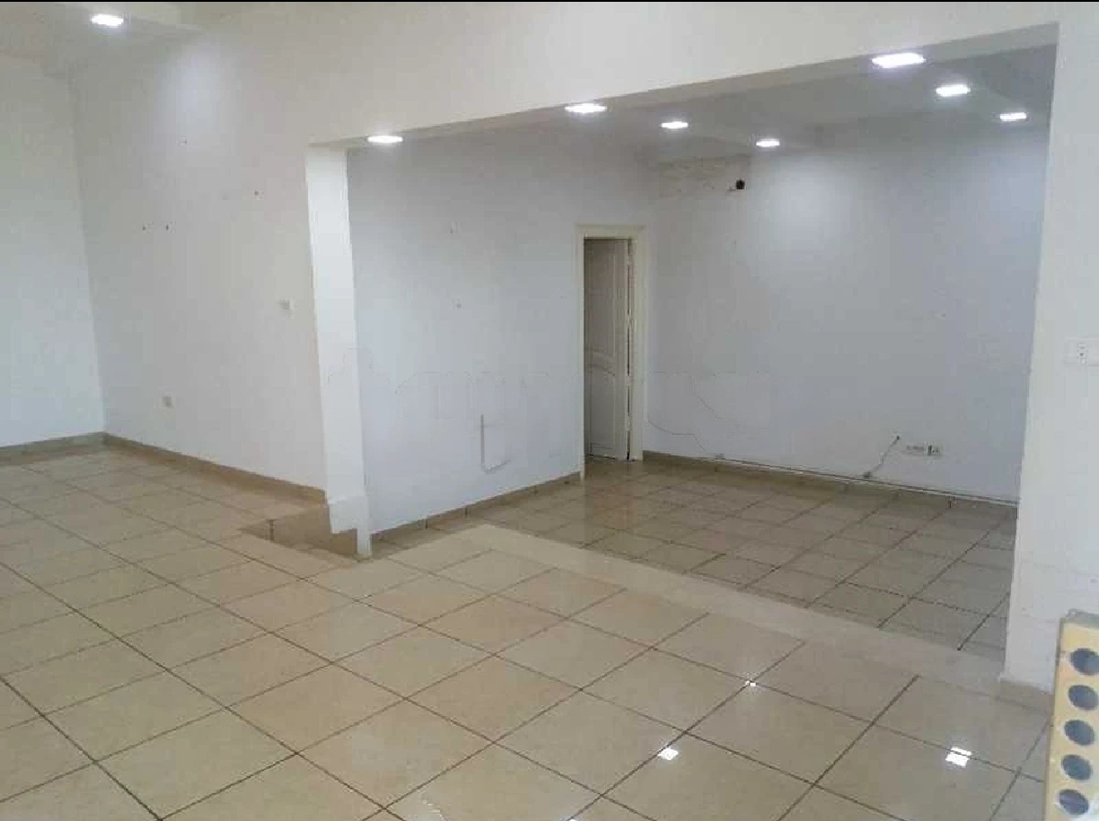 La Marsa&nbsp;El Aouina&nbsp;Location&nbsp;Appart. 3 pi�ces&nbsp;Bel etage de villa a l'aouina sur gp9