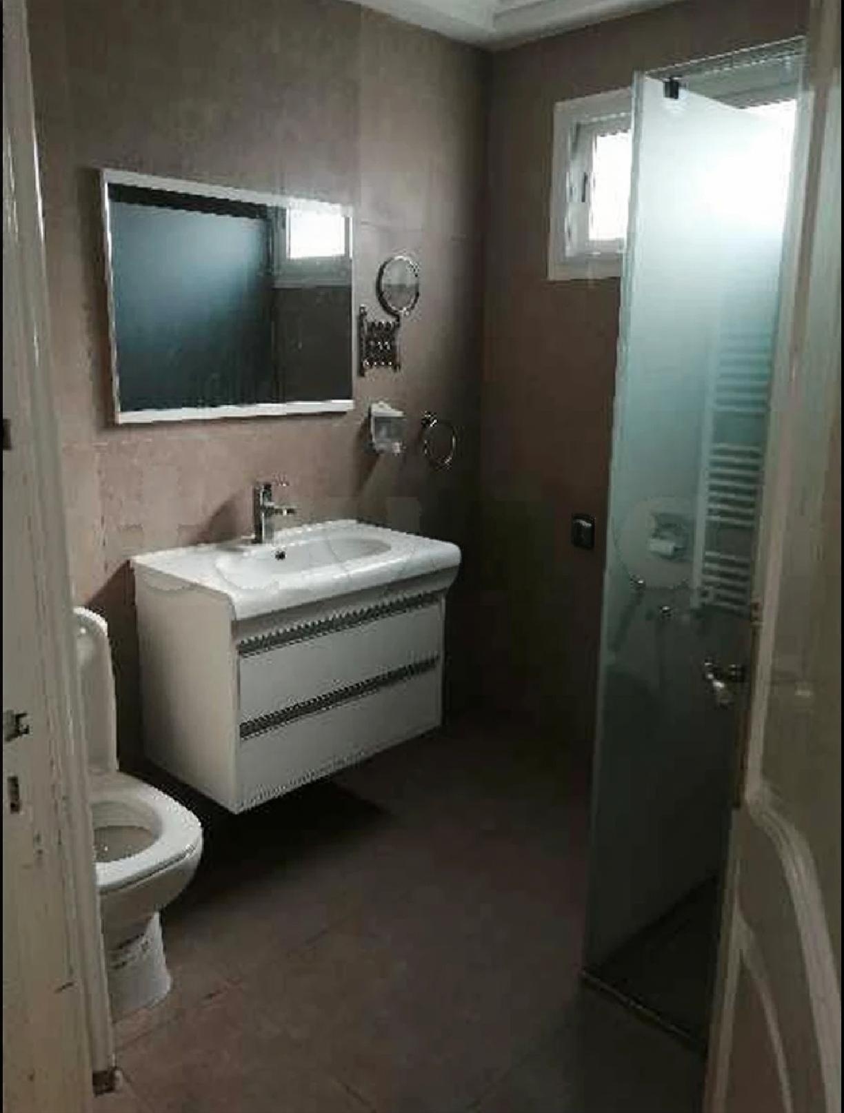 La Marsa&nbsp;El Aouina&nbsp;Location&nbsp;Appart. 3 pi�ces&nbsp;Bel etage de villa a l'aouina sur gp9