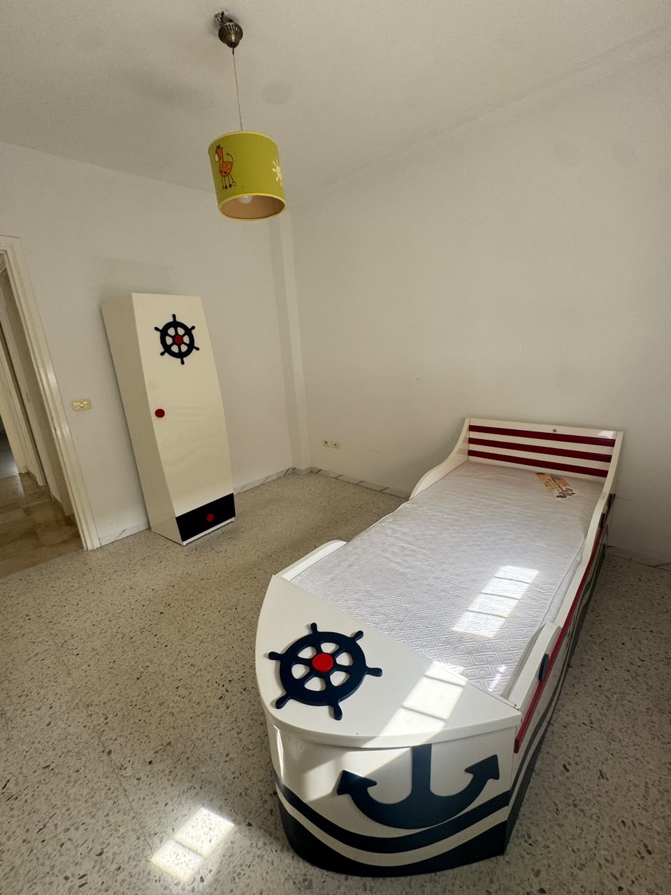 Ain Zaghouan&nbsp;Ain Zaghouan&nbsp;Autres meubles&nbsp;Autres&nbsp;V urgente  mobilier tbe  prix n�gociable