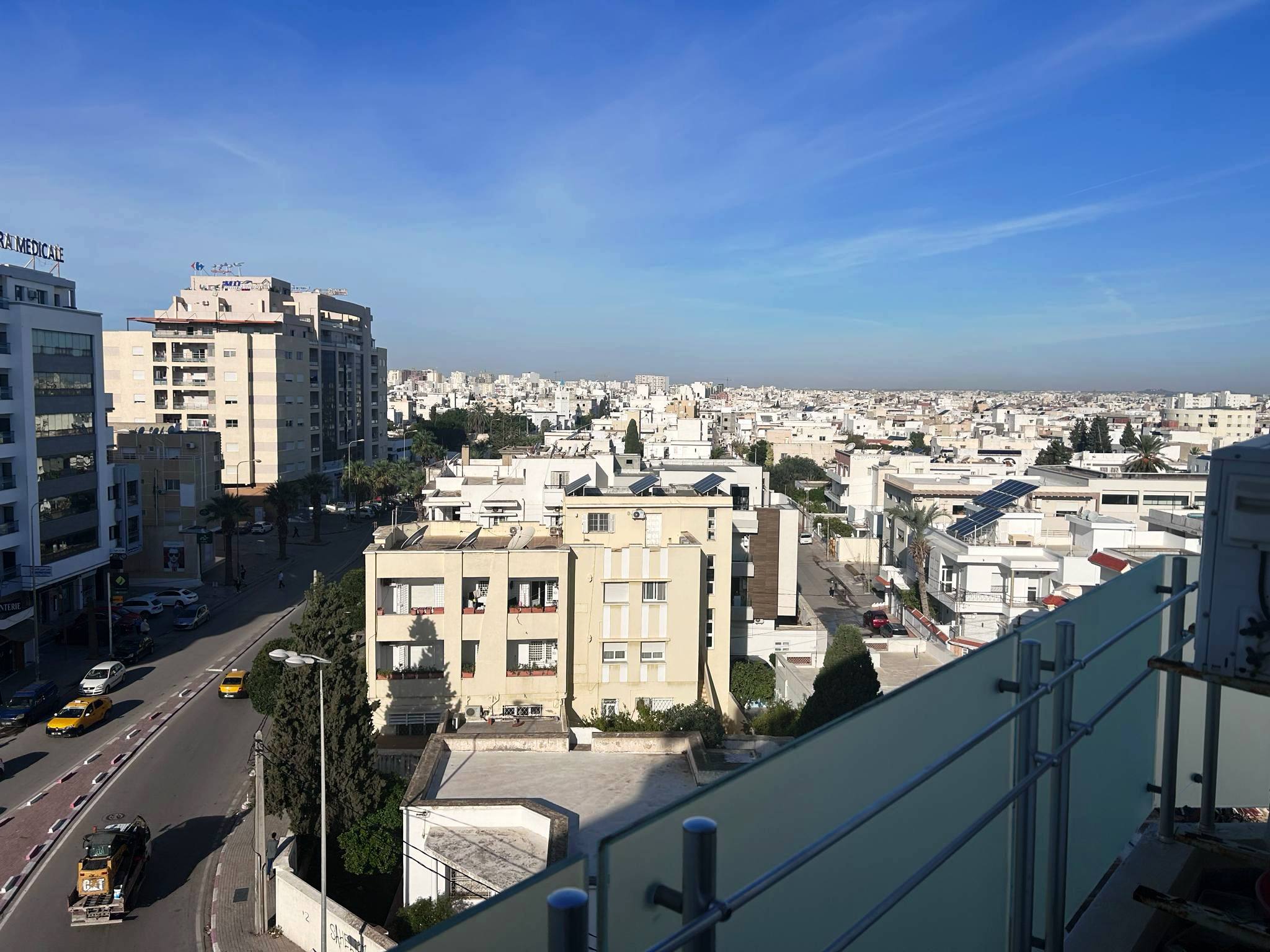 Sousse Jaouhara&nbsp;Sousse Ibn Khaldoun&nbsp;Vente&nbsp;Appart. 2 pi�ces&nbsp;Bureau s 2 haut standing lumineux quartier anim�