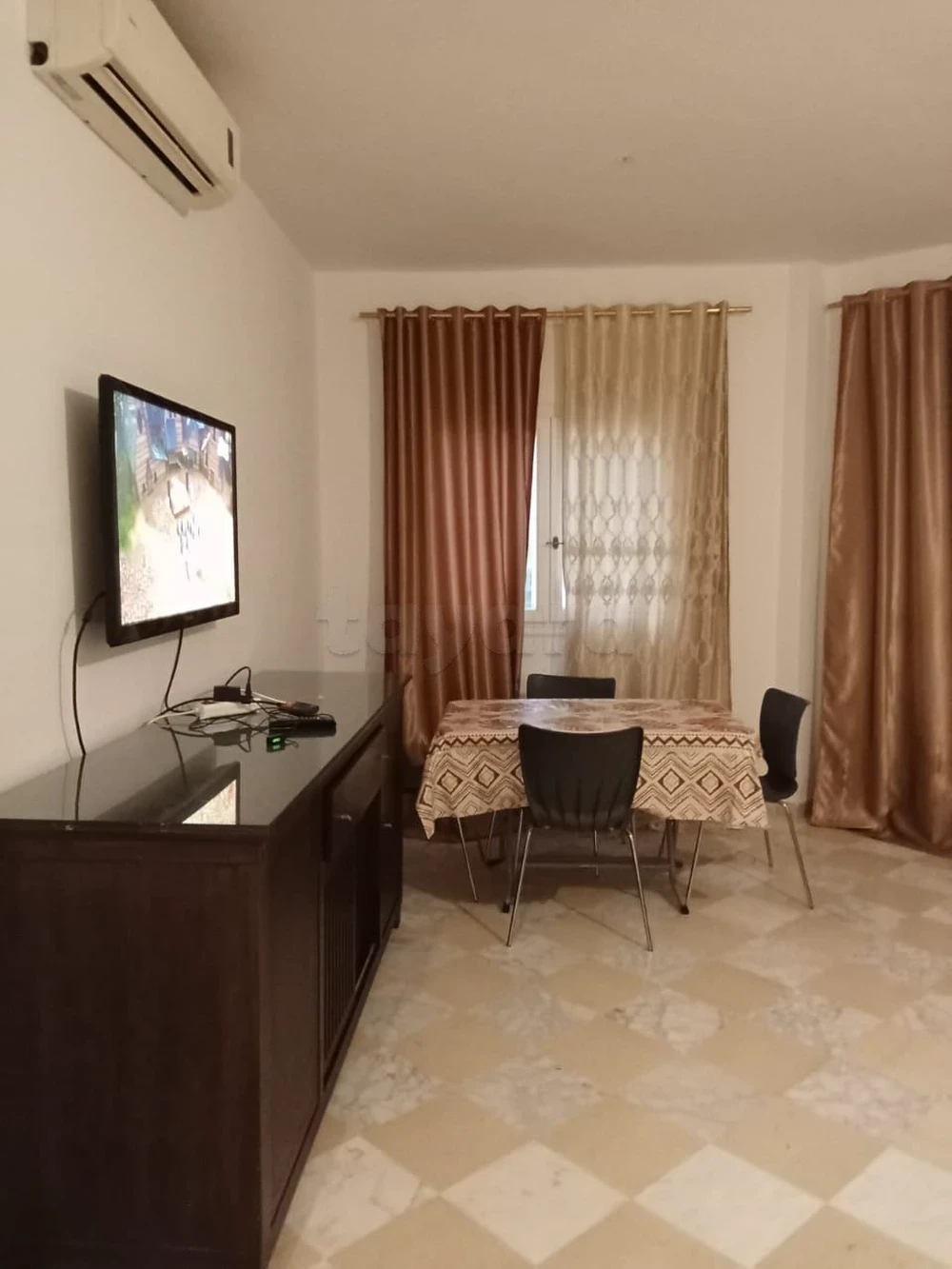 Ariana Ville&nbsp;Cite Ennasr 1&nbsp;Location&nbsp;Appart. 3 pi�ces&nbsp;Appartement s3 meuble par jour a cite ennasr 1