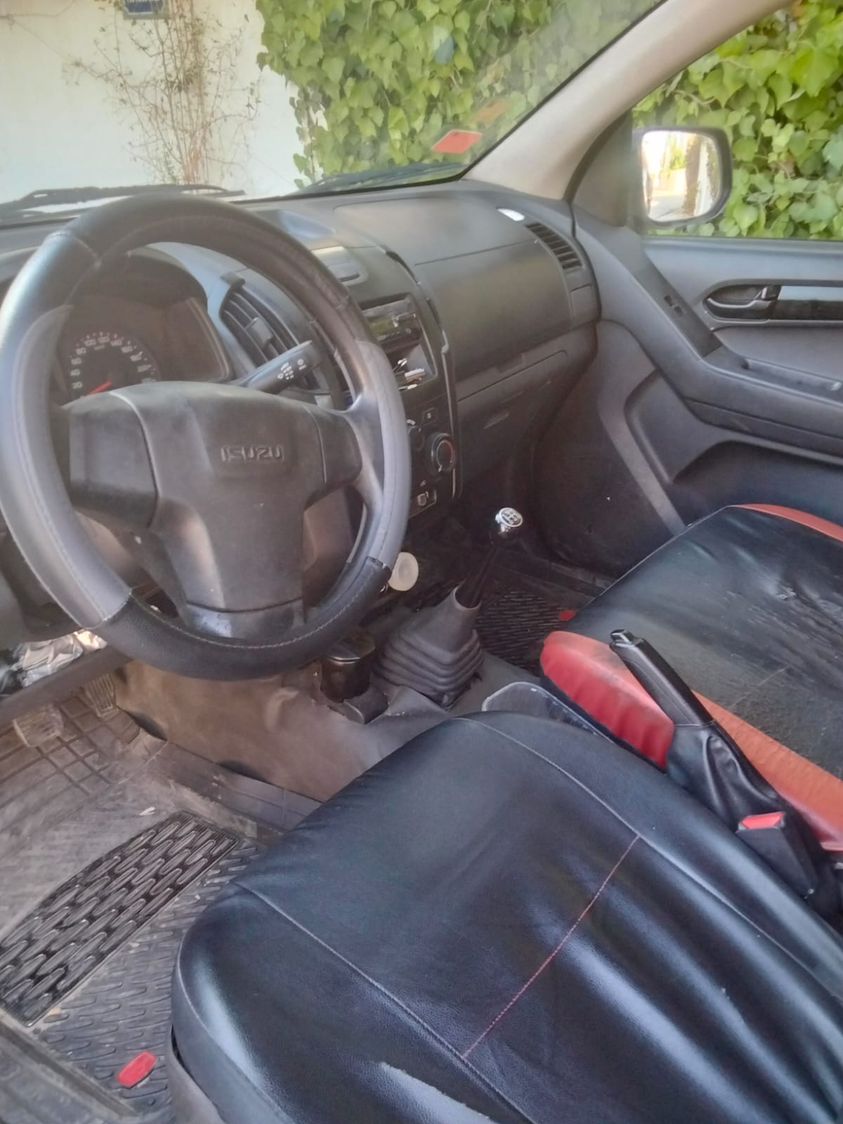 Bab Bhar&nbsp;Bab Bhar&nbsp;Isuzu&nbsp;D-Max&nbsp;D max 4 portes