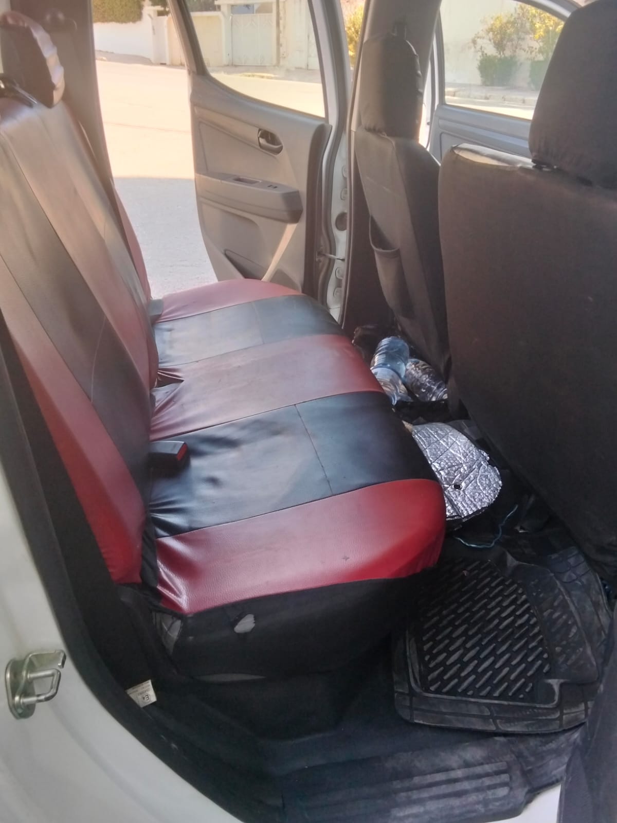 Bab Bhar&nbsp;Bab Bhar&nbsp;Isuzu&nbsp;D-Max&nbsp;D max 4 portes
