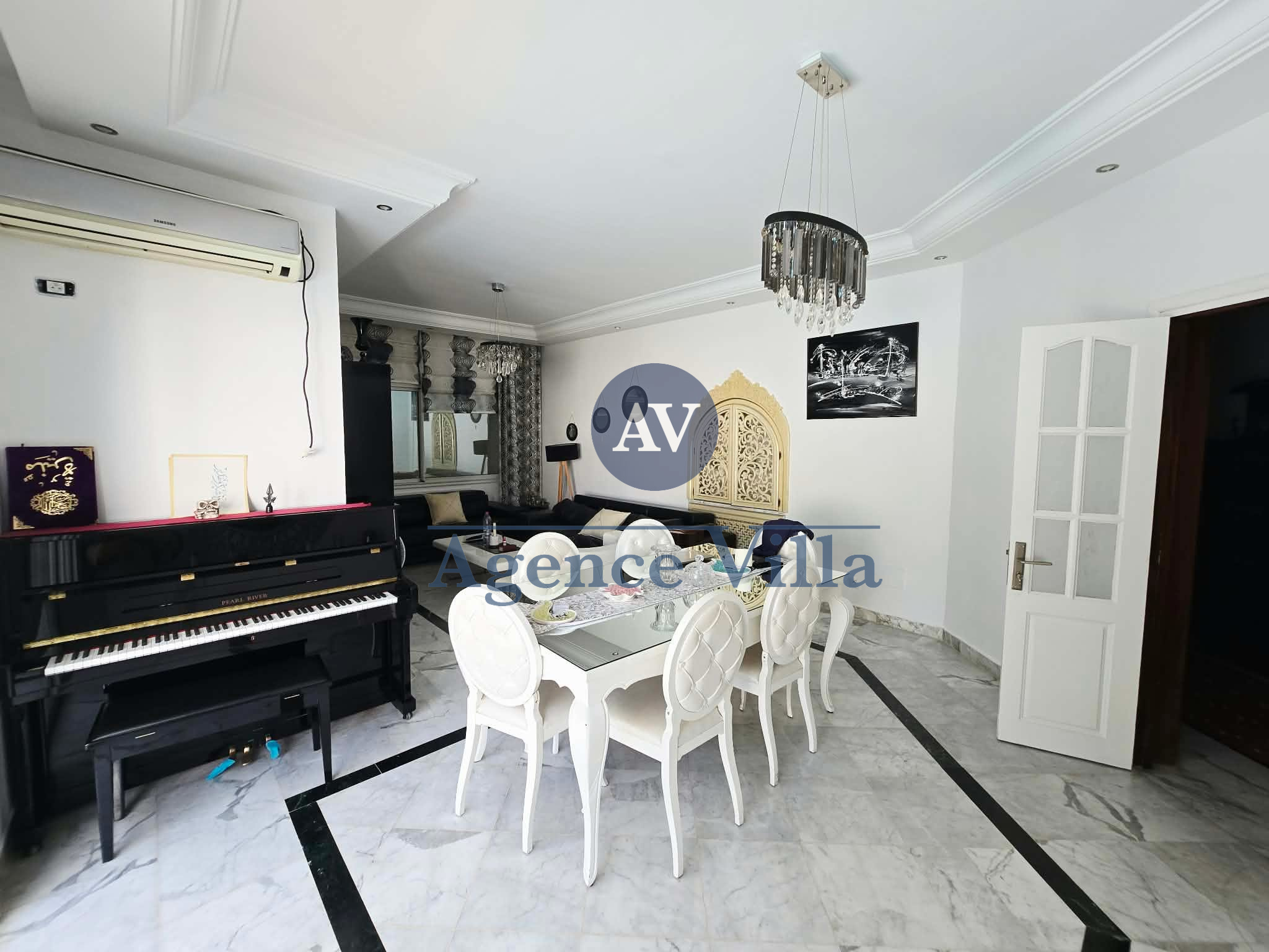 La Marsa&nbsp;Marsa Ennassim&nbsp;Location&nbsp;Maisons&nbsp;Villa meubl�e avec piscine � la marsa