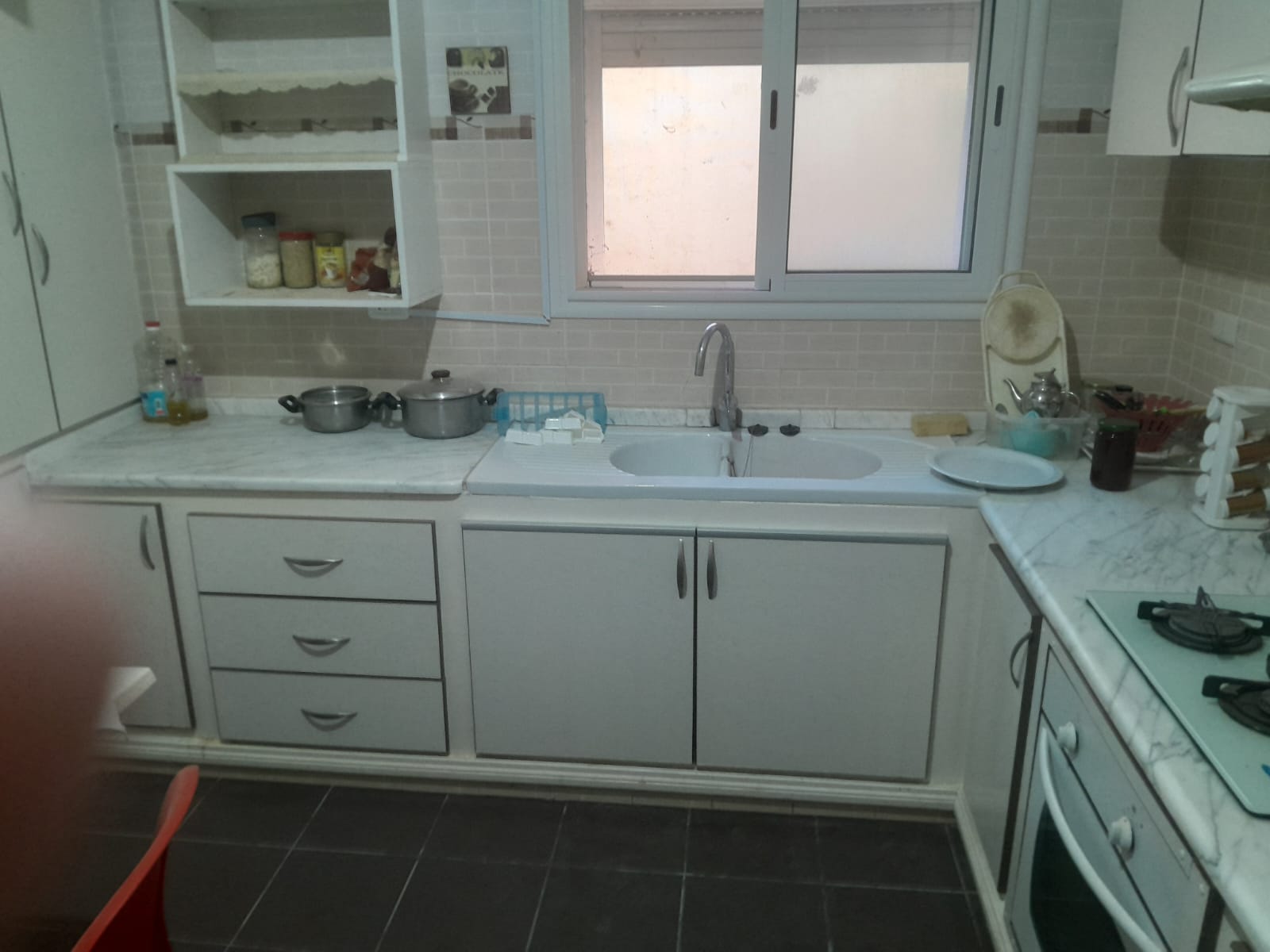 Raoued&nbsp;Cite Ennkhilet&nbsp;Location&nbsp;Appart. 4 pi�ces&nbsp;Rdc d'une villa entr�e autonome � ennkhilet