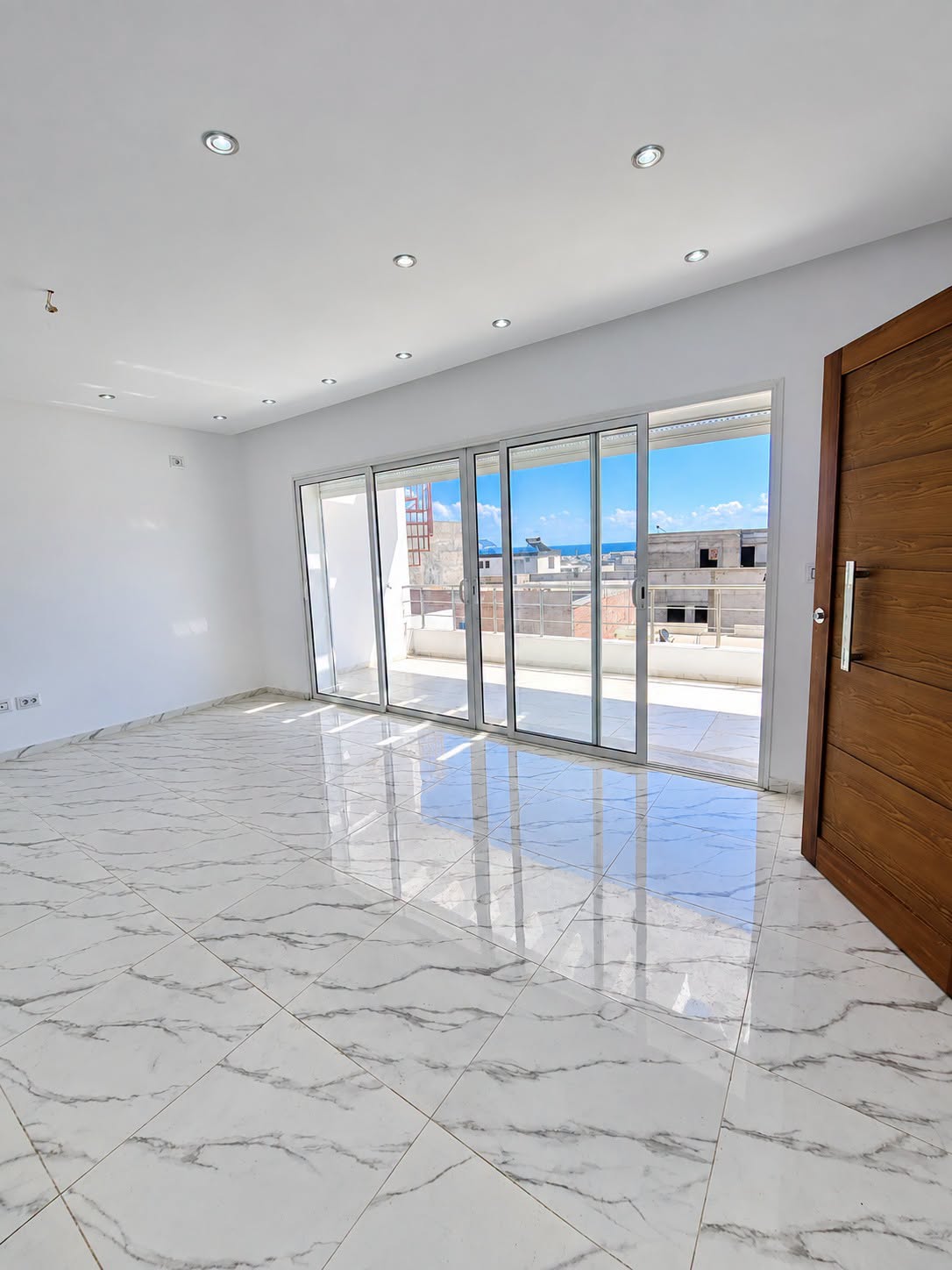 Bizerte Nord&nbsp;Cite Ain Mariem&nbsp;Vente&nbsp;Appart. 1 pi�ce&nbsp;Appartement s1 haut standing  jamais habit�
