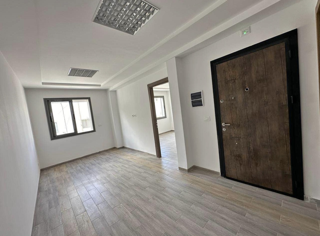 Ariana Ville&nbsp;Ariana&nbsp;Bureaux & Commerces&nbsp;Bureau&nbsp;S 3 bureautique ou commercial emplacement ideal