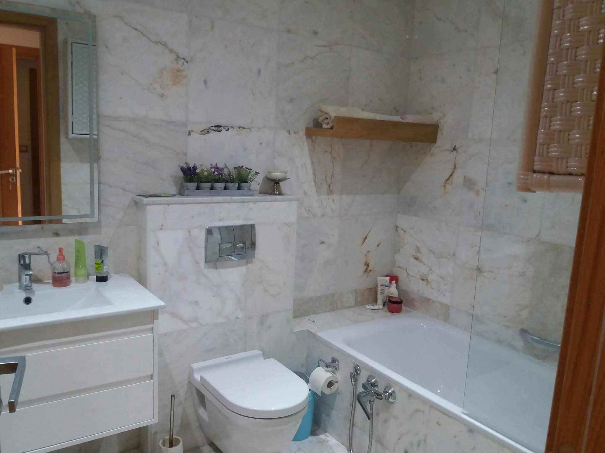 La Soukra&nbsp;Borj Louzir&nbsp;Location&nbsp;Appart. 2 pi�ces&nbsp;Charmant appartement a la residence onyx
