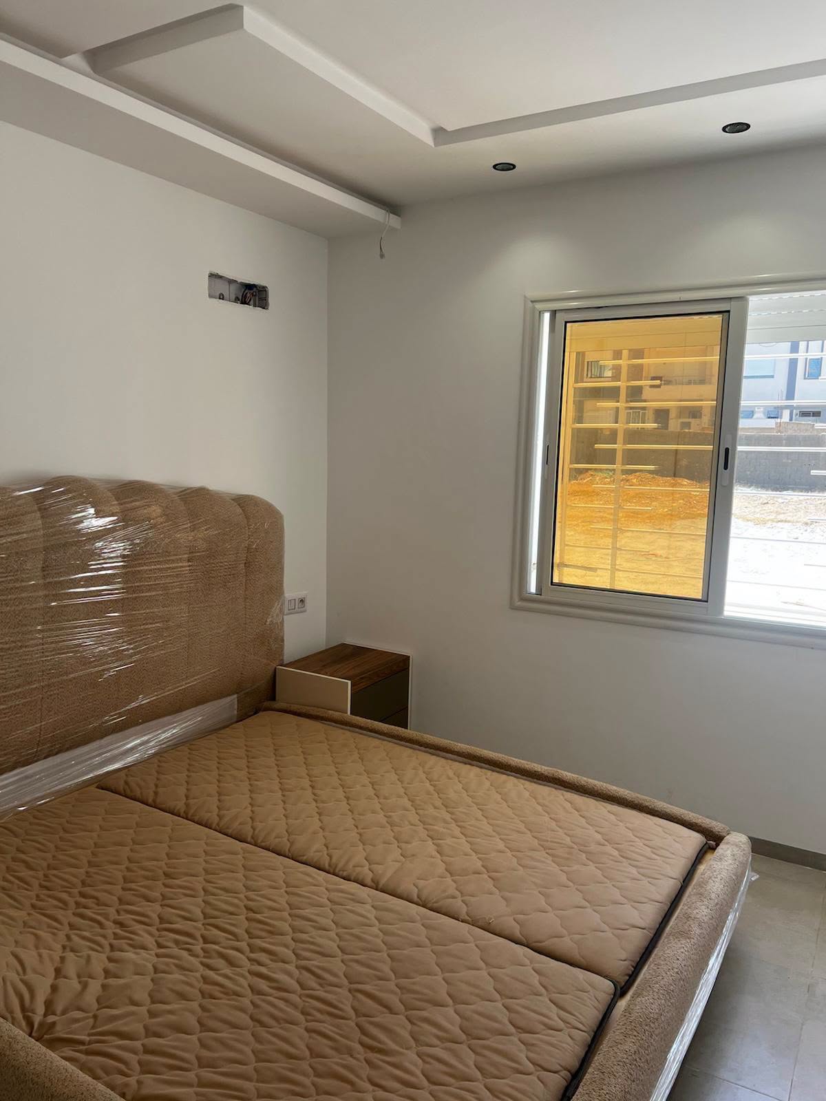 Hammam El Ghezaz&nbsp;Ezzahra&nbsp;Vente&nbsp;Appart. 2 pi�ces&nbsp;Luxueux appartement a plage ezzahra