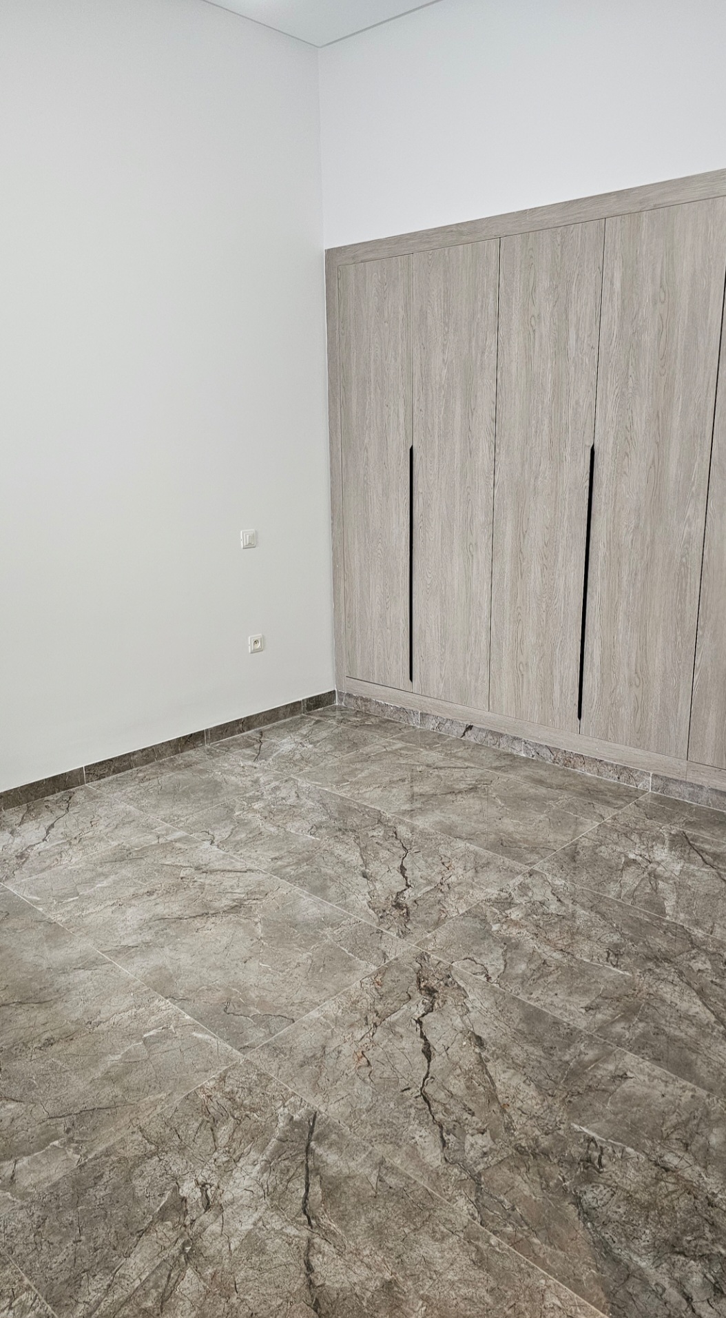 Ariana Ville&nbsp;Cite Ennasr 1&nbsp;Location&nbsp;Appart. 2 pi�ces&nbsp;Studio enaser