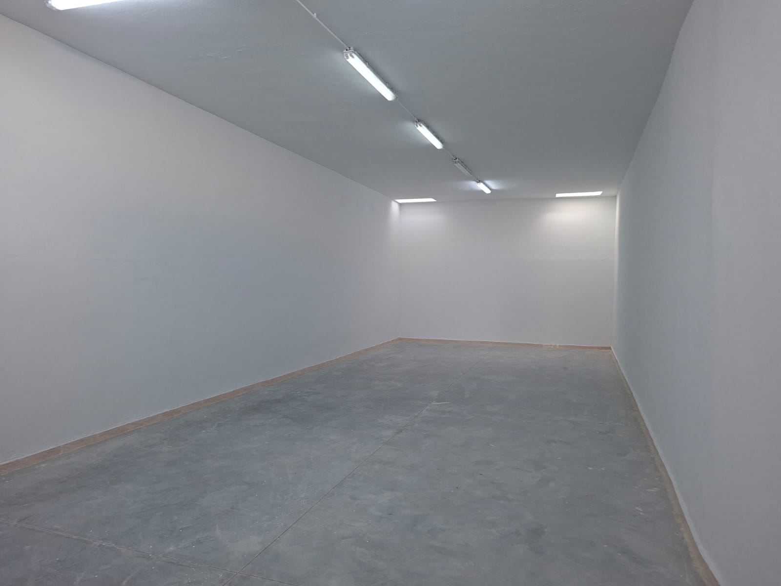 La Soukra&nbsp;Chotrana 1&nbsp;Location&nbsp;Surfaces&nbsp;D�p�t � la soukra 320m