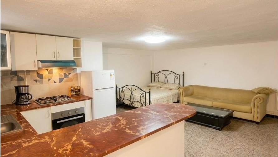 Ariana Ville&nbsp;El Menzah 5&nbsp;Location&nbsp;Appart. 1 pi�ce&nbsp;Studios s plus 0 aux uv4 menzah 5