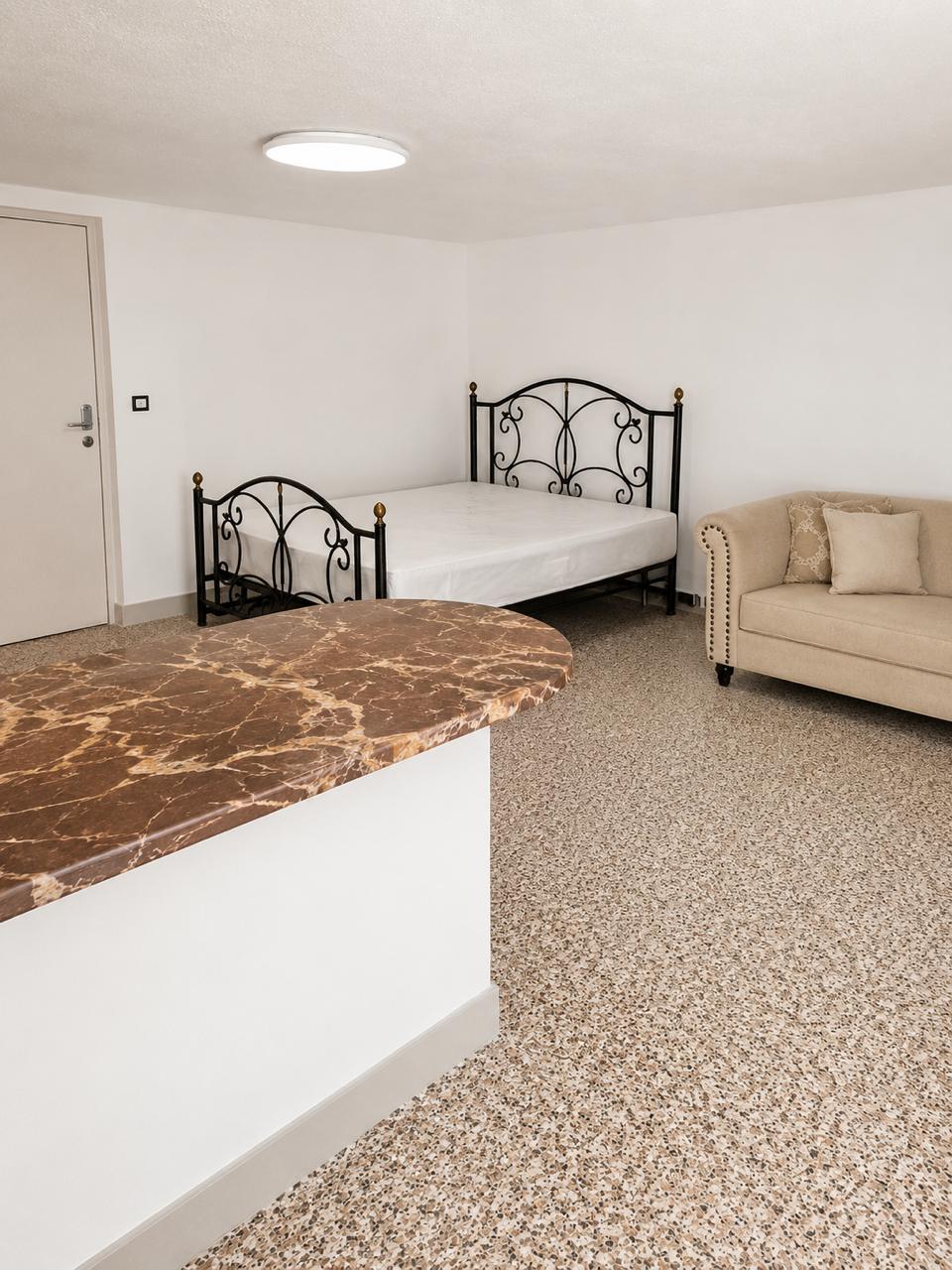 Location&nbsp;Appart. 1 pi�ce