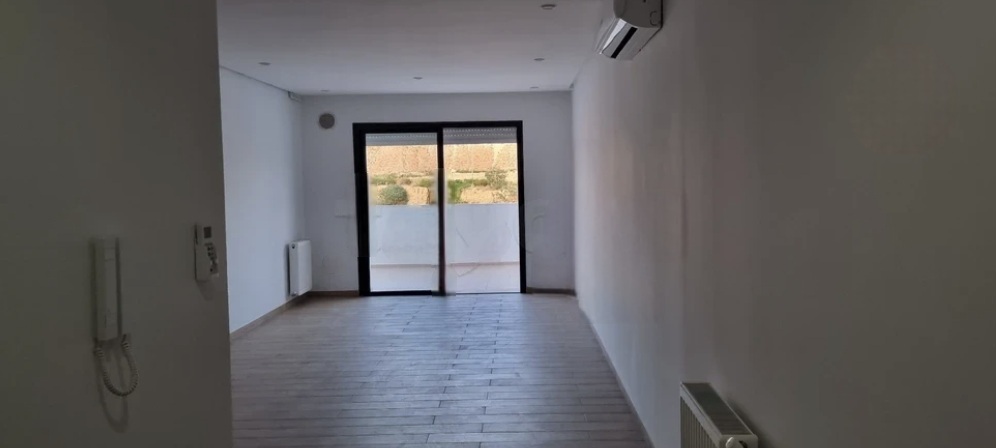Ariana Ville&nbsp;Cite Ennasr 2&nbsp;Location&nbsp;Appart. 2 pi�ces&nbsp;Appartement a ennaser avec terrasse