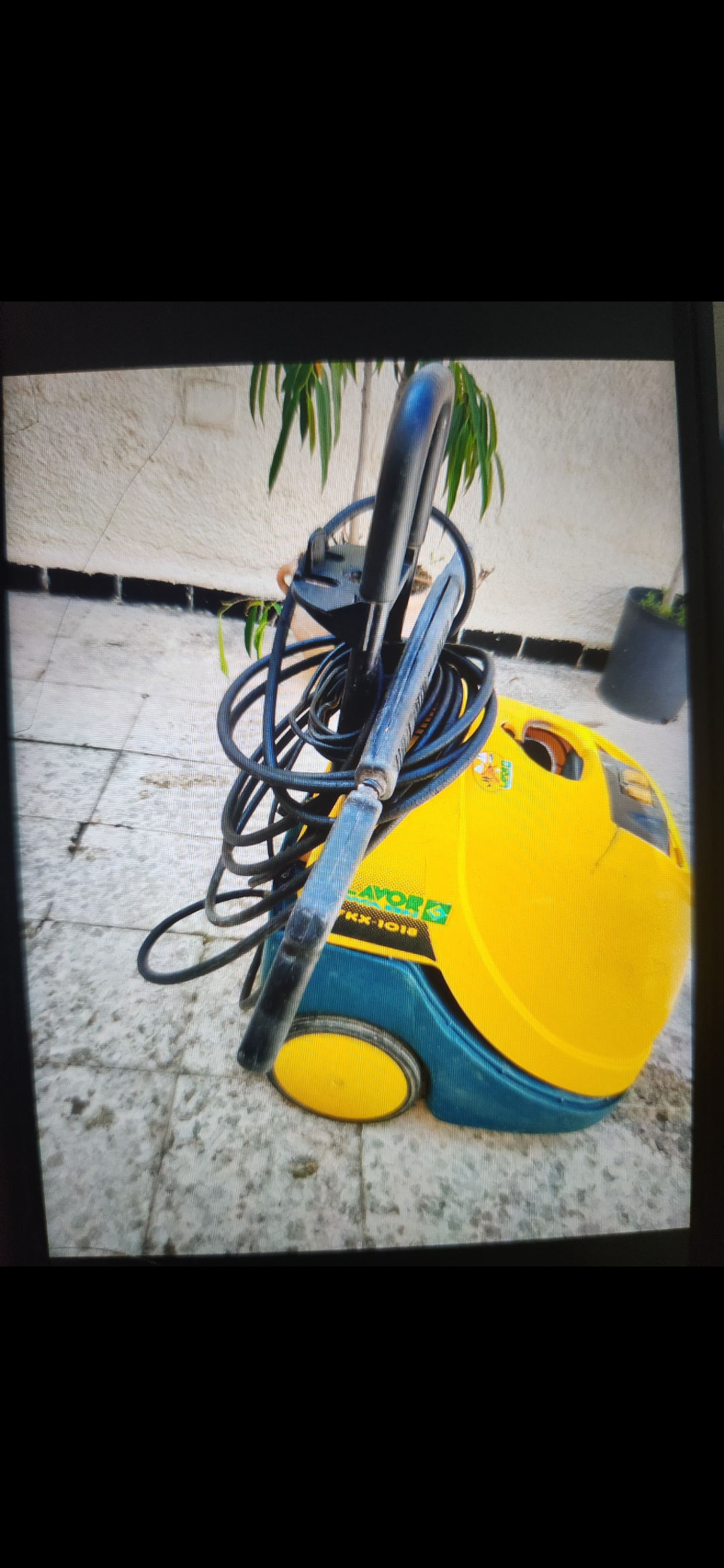 Ariana Ville&nbsp;Ariana&nbsp;Autre&nbsp;Autre&nbsp;Machine � laver pour auto