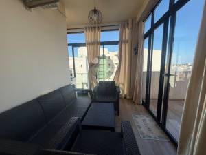 Nabeul&nbsp;Nabeul&nbsp;Location&nbsp;Appart. 1 pi�ce&nbsp; annuelle s2 meubl dans une ref796a