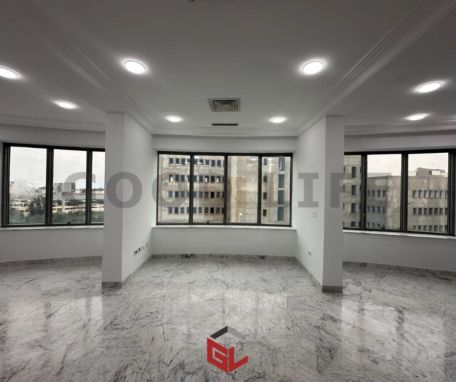 Cite El Khadra&nbsp;Zone urbaine nord&nbsp;Bureaux & Commerces&nbsp;Bureau&nbsp;Bureau h4 au centre urbain nord