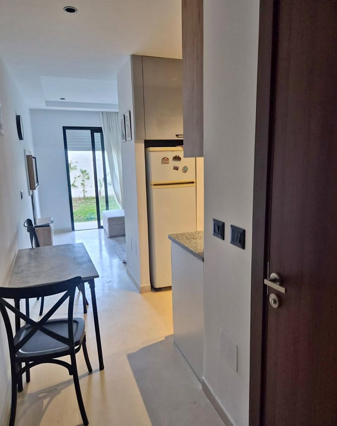 La Soukra&nbsp;Chotrana 3&nbsp;Location&nbsp;Appart. 1 pi�ce&nbsp;S0 meuble avec jardin