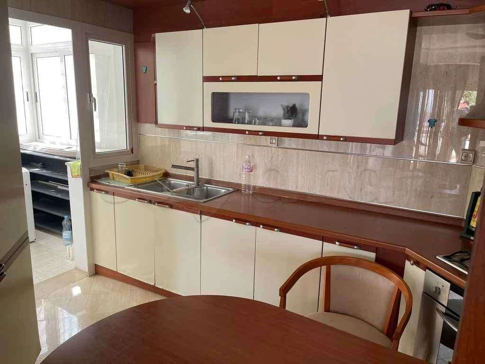 Ariana Ville&nbsp;Cite Ennasr 2&nbsp;Location&nbsp;Appart. 1 pi�ce&nbsp;Joli s1 meubl� avec grande terrasse � ennasr 2