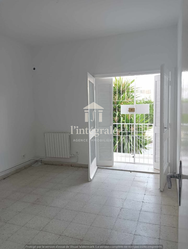 Ariana Ville&nbsp;El Menzah 5&nbsp;Location&nbsp;Maisons&nbsp;Triplex s4 habitation ou bureautique