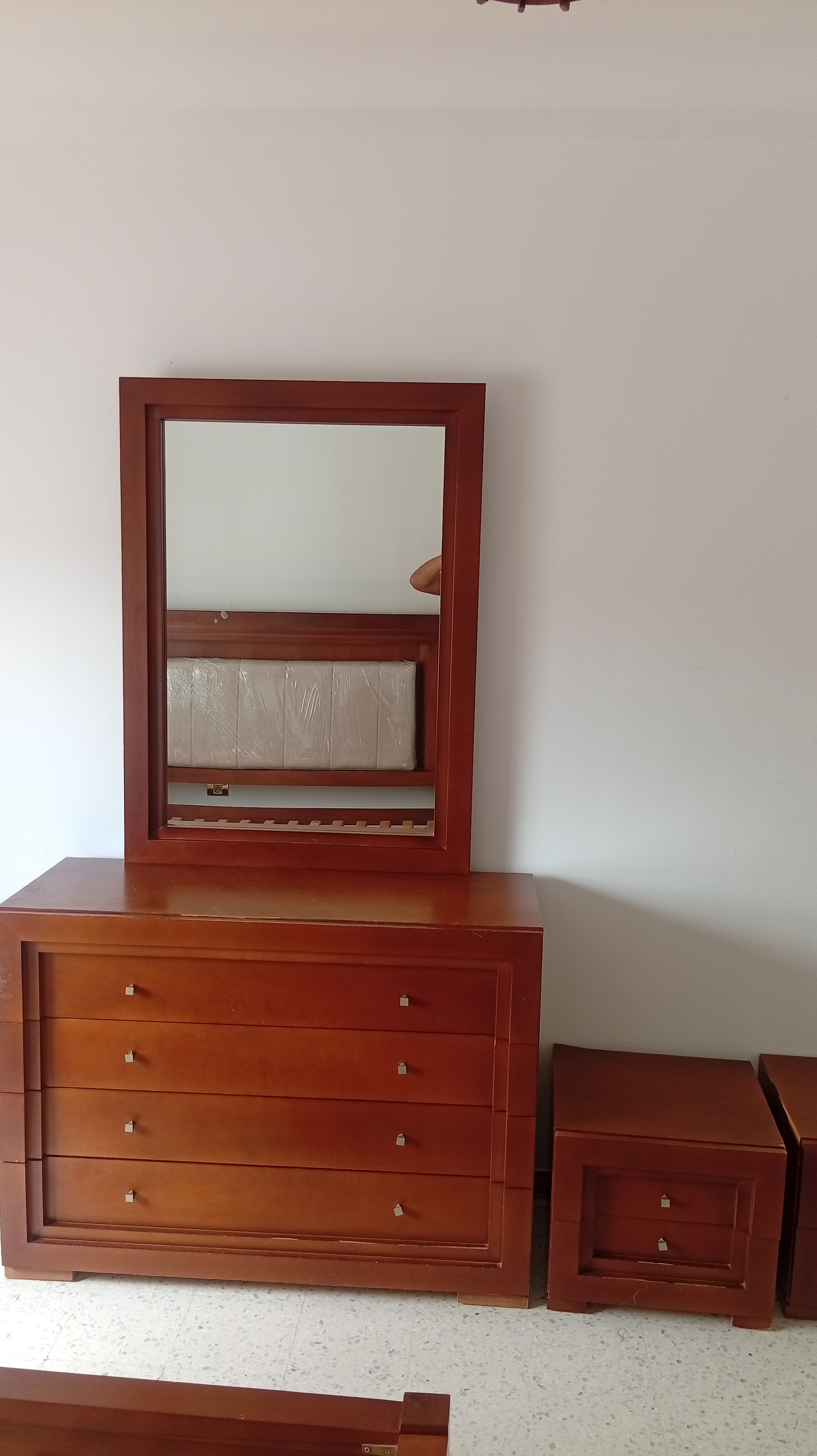 Ariana Ville&nbsp;Cite Ennasr 2&nbsp;Chambres � coucher&nbsp;Chambres � coucher&nbsp;Chambre a coucher