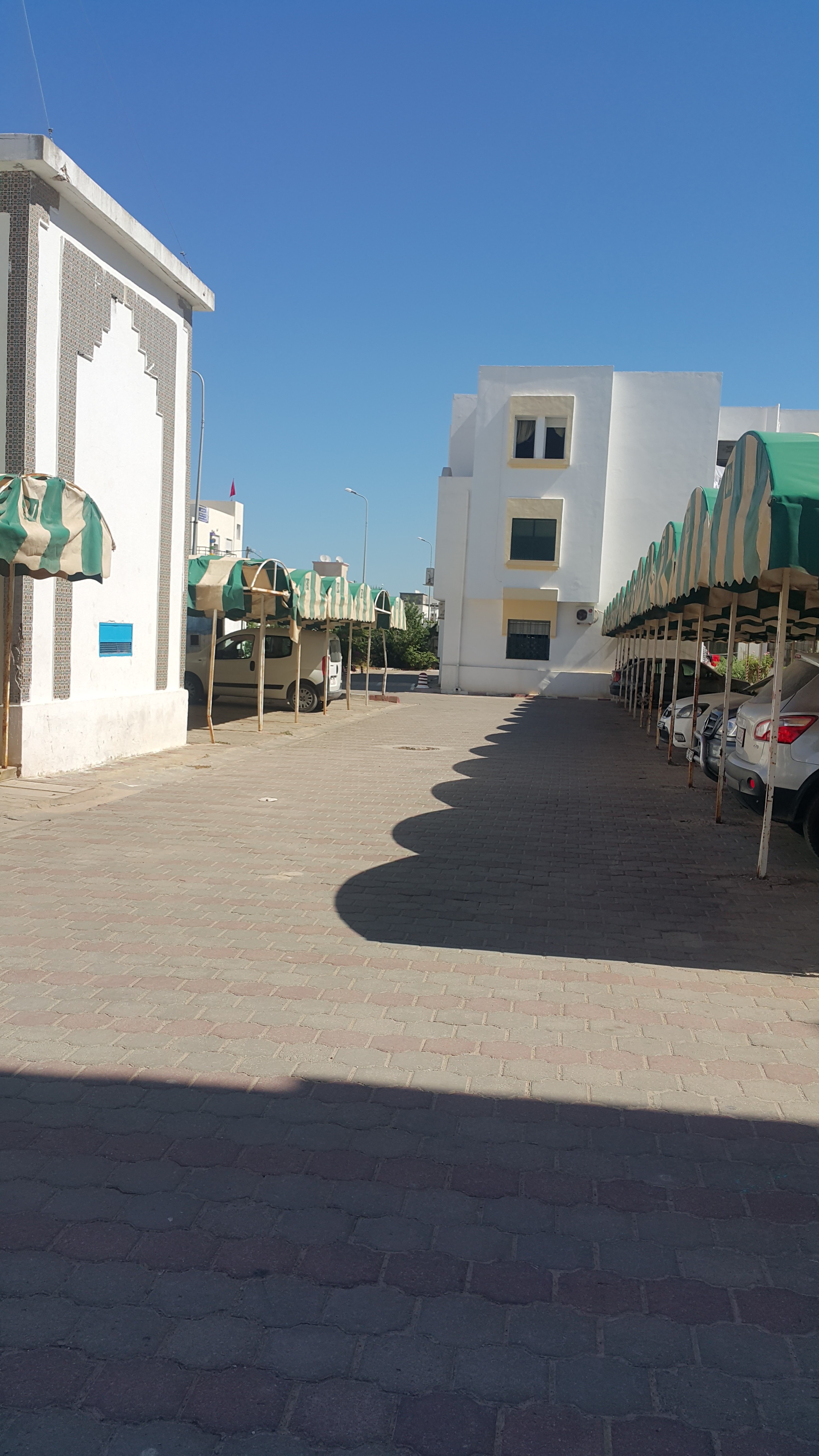 Nouvelle Medina&nbsp;Nouvelle Medina&nbsp;Location&nbsp;Appart. 4 pi�ces&nbsp;M�dina jadida s3 avec parking