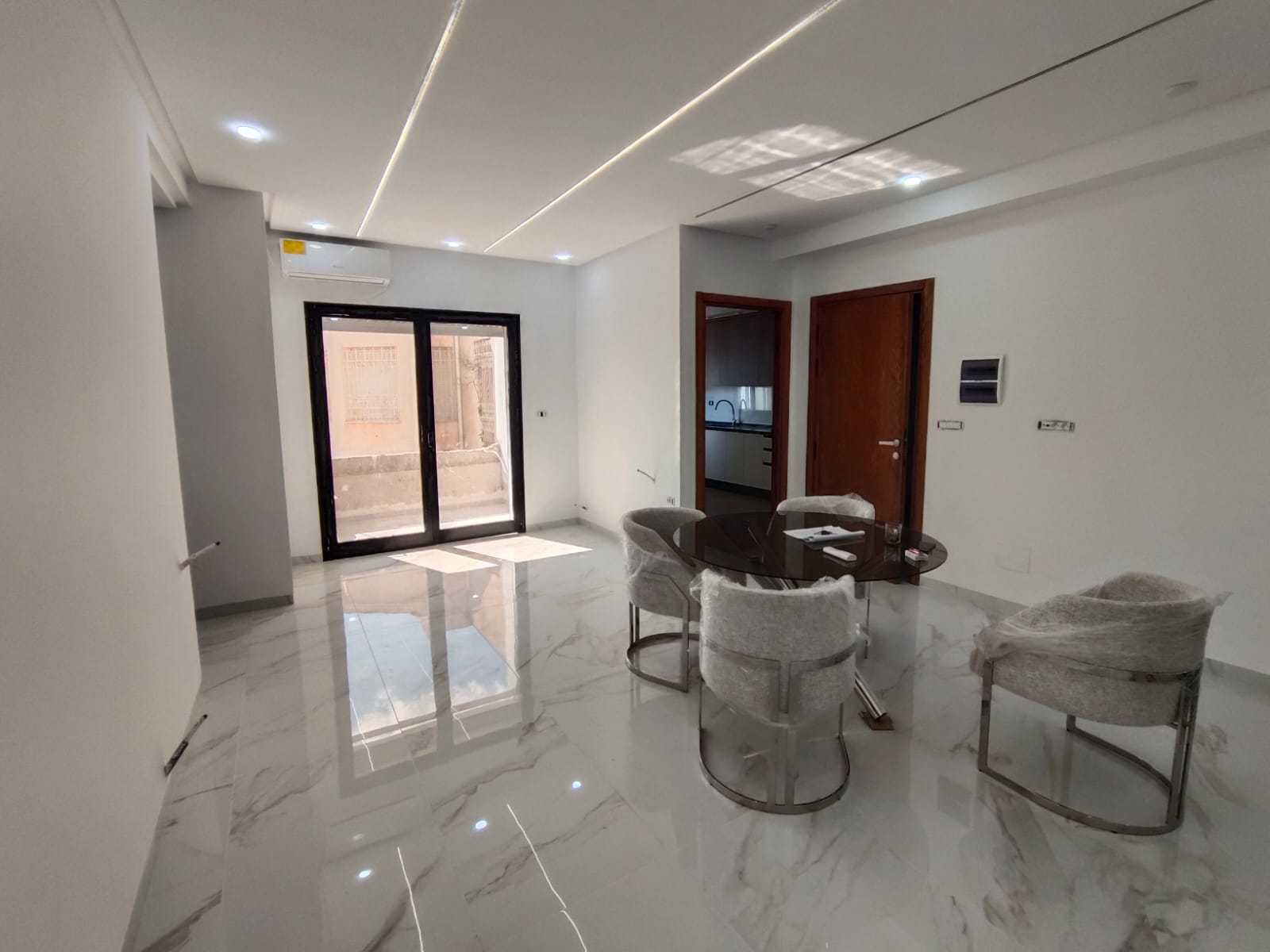 Raoued&nbsp;Cite Ennkhilet&nbsp;Vente&nbsp;Appart. 4 pi�ces&nbsp;Ennkhilette vnt s3 jardin promoteur