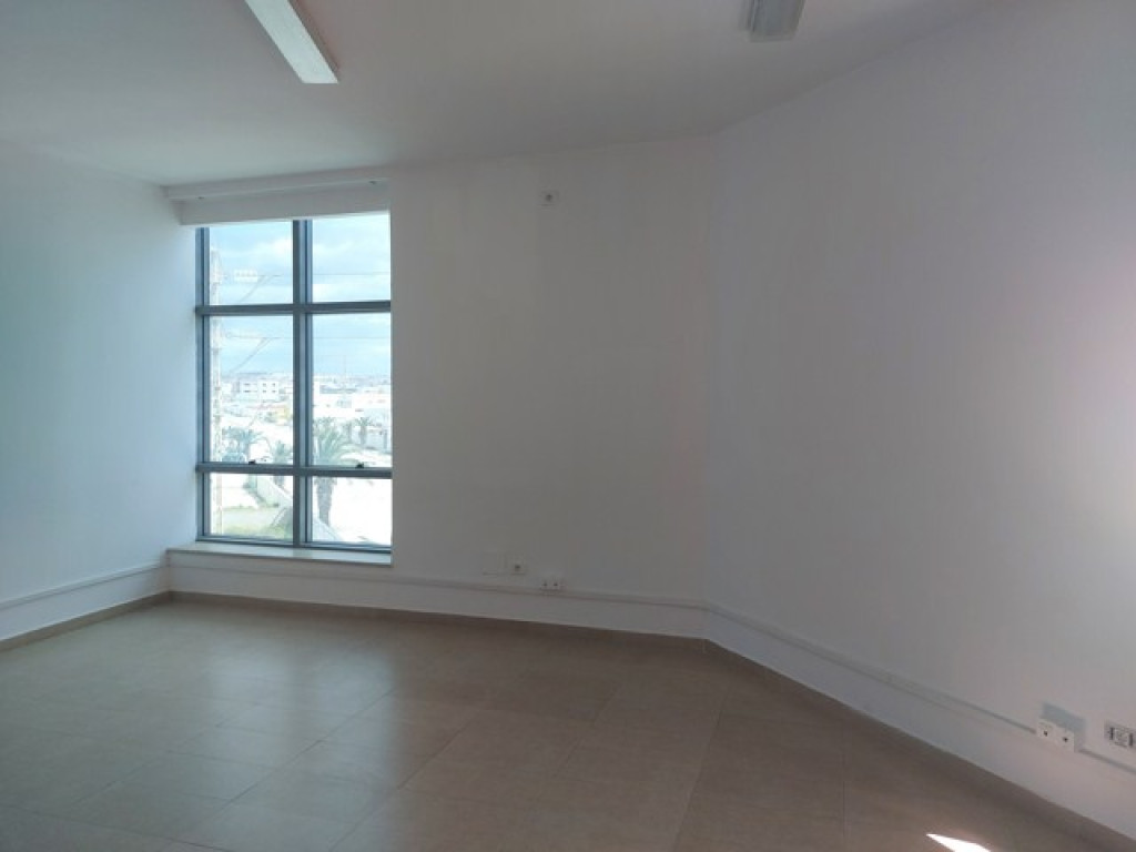 Bureaux & Commerces&nbsp;Bureau