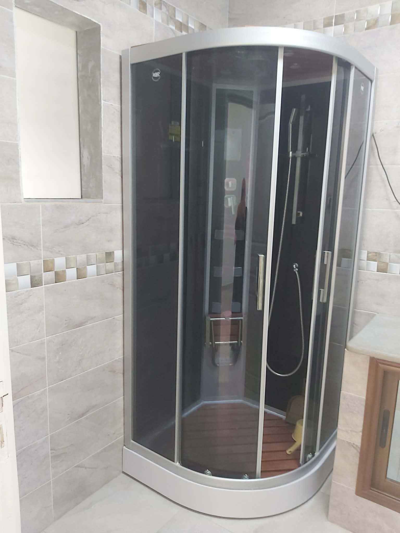 La Soukra&nbsp;Borj Louzir&nbsp;Location&nbsp;Appart. 4 pi�ces&nbsp;�tage de villa 2�me �tage � borj louzir ariana