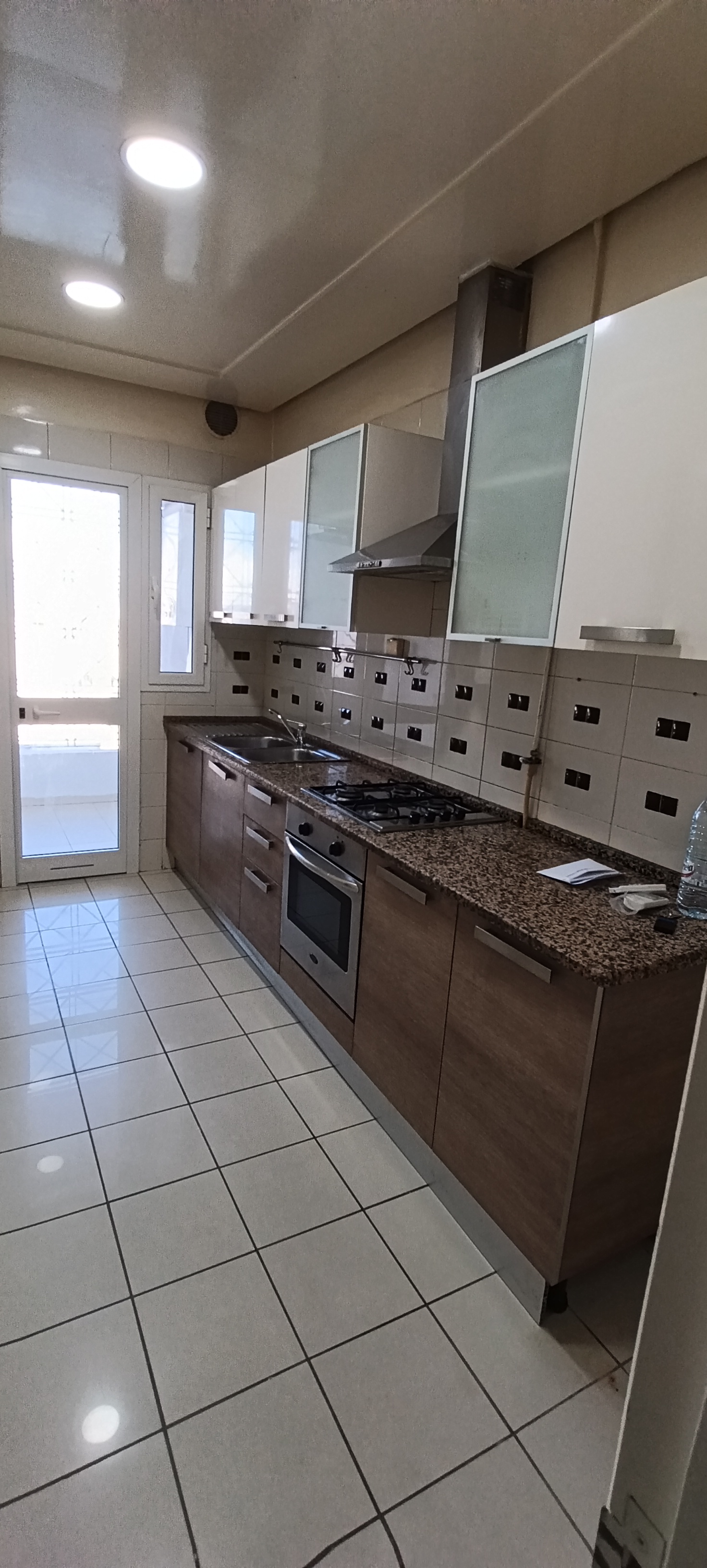 La Marsa&nbsp;Cite Bhar Lazreg&nbsp;Location&nbsp;Appart. 2 pi�ces&nbsp;Salon deux chambres a la marsa