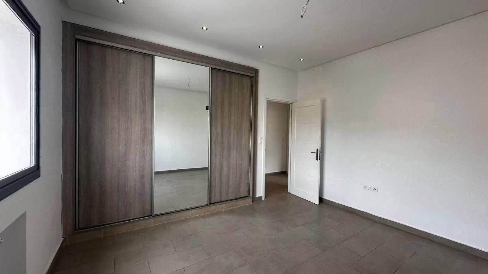 Ariana Ville&nbsp;Riadh Landlous&nbsp;Location&nbsp;Duplex&nbsp;Triplex s4 riadh el andalous