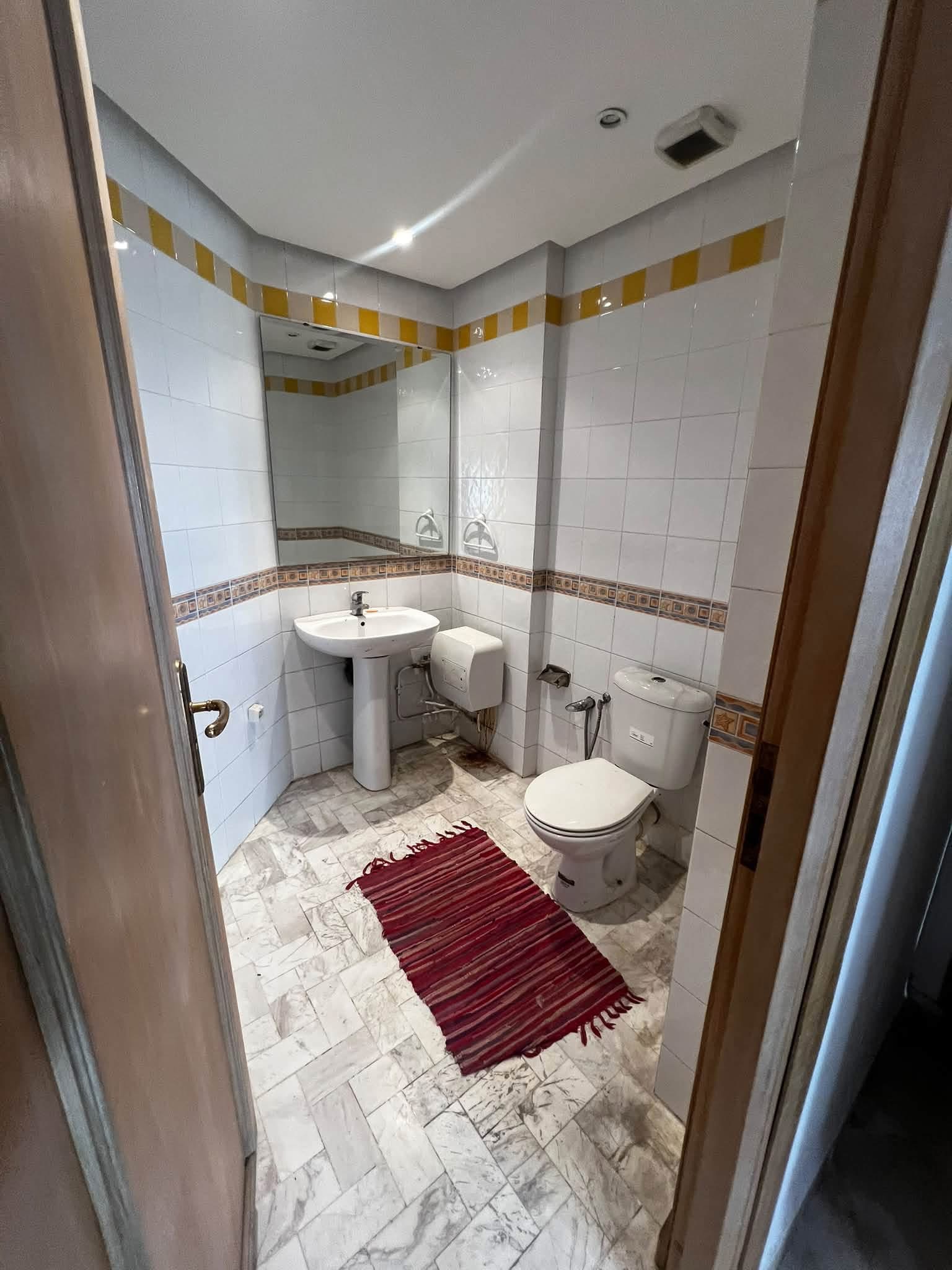 La Marsa&nbsp;Berge Du Lac&nbsp;Location&nbsp;Appart. 3 pi�ces&nbsp;Bureau h3 lac1