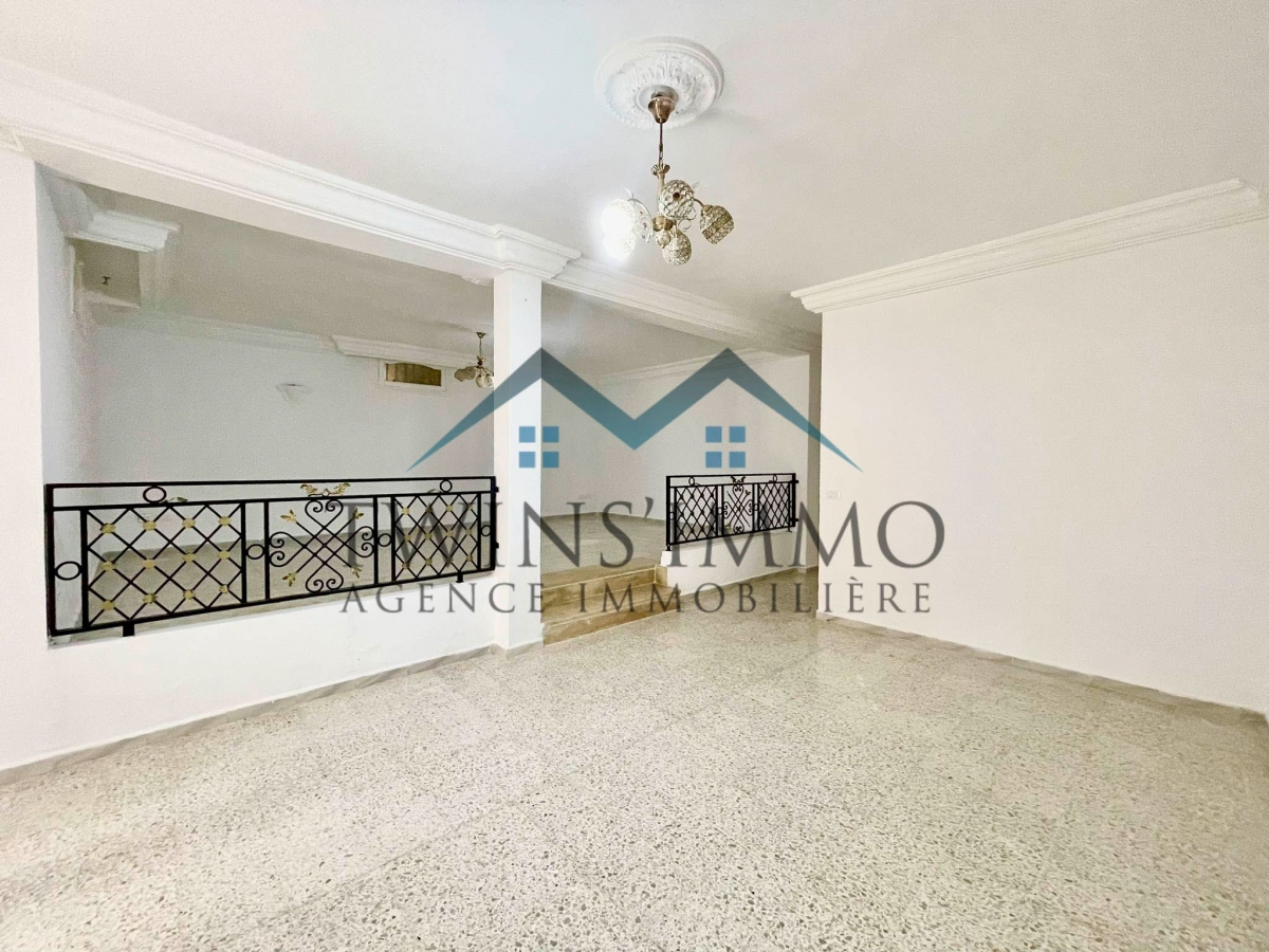 La Marsa&nbsp;Marsa Erriadh&nbsp;Location&nbsp;Appart. 2 pi�ces&nbsp;Rez de chauss�e de villa s2 � la marsa