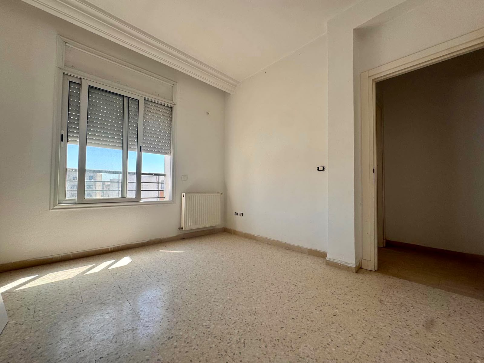 Mnihla&nbsp;Jardins d'el Menzah&nbsp;Vente&nbsp;Appart. 4 pi�ces&nbsp;Appartement s3  � jardins d'el menzah