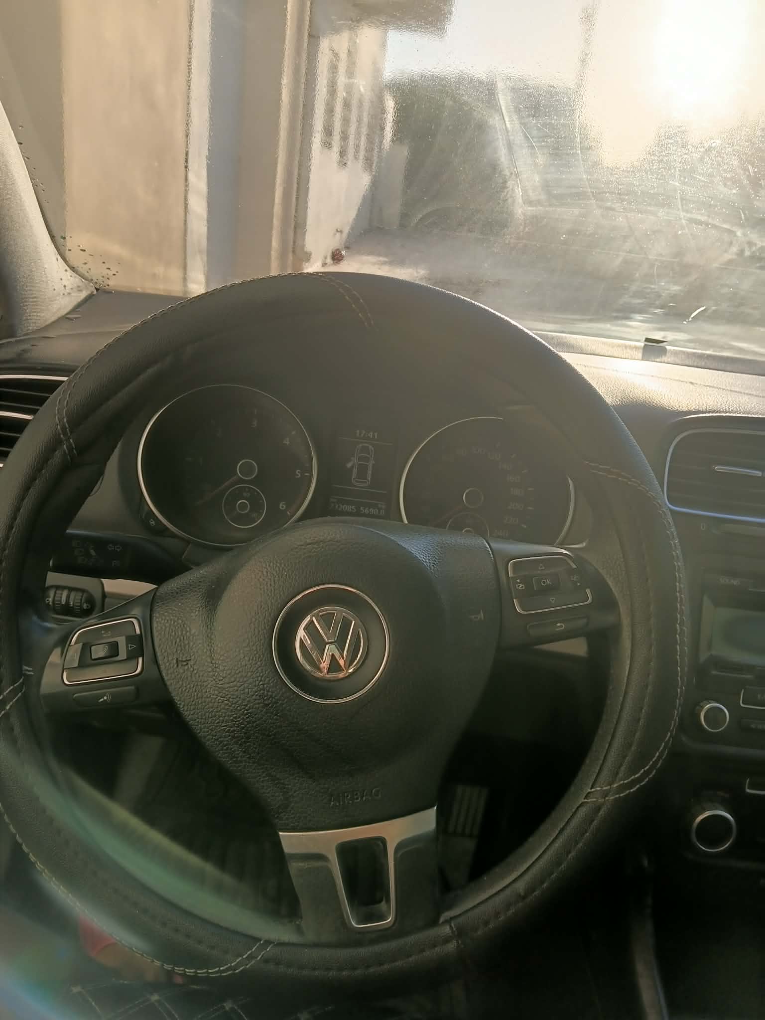 Mahras&nbsp;Mahras&nbsp;Volkswagen&nbsp;Golf 6&nbsp;Volkswagen golf 6
