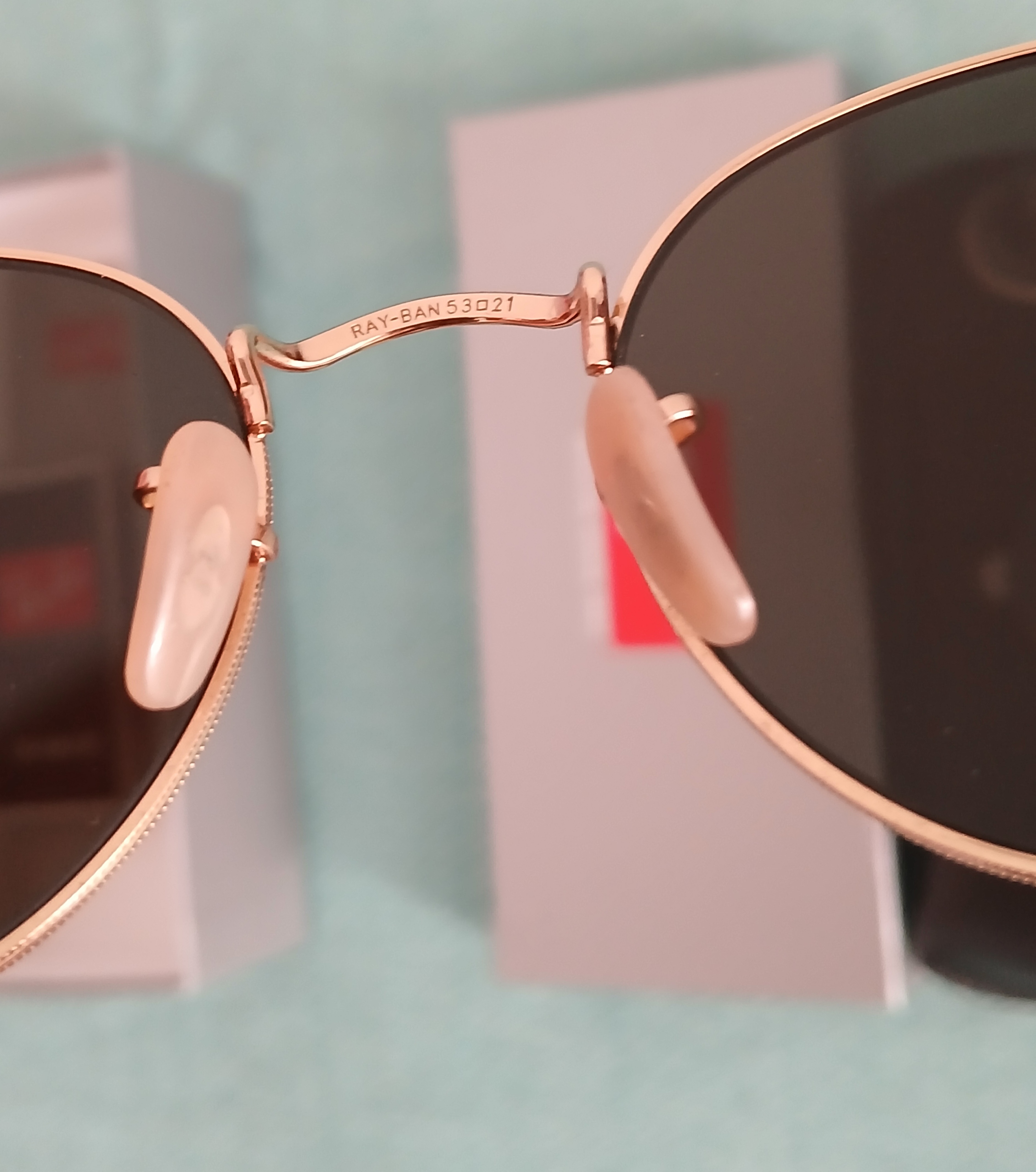 El Menzah&nbsp;El Menzah 1&nbsp;Autre&nbsp;Autre&nbsp;Rayban neuf
