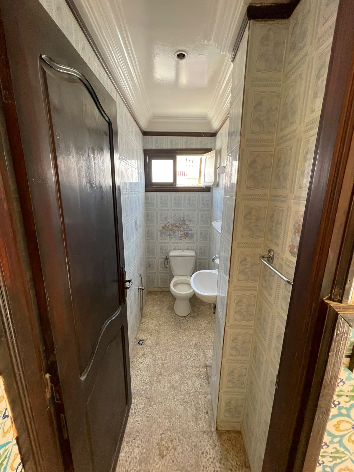 Ezzouhour (Tunis)&nbsp;Cite Ezzouhour&nbsp;Location&nbsp;Appart. 4 pi�ces&nbsp;Etage de villa s3 ind�pendante