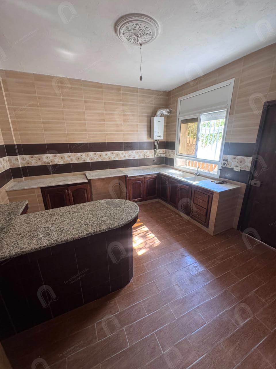Le Bardo&nbsp;Le Bardo&nbsp;Location&nbsp;Appart. 5 pi�ces+&nbsp;Un grand rez de chauss�e ind�pendant s4