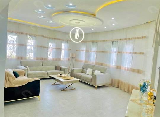 El Hrairia&nbsp;El Hrairia&nbsp;Location&nbsp;Appart. 4 pi�ces&nbsp;Un �tage de villa s4 hst
