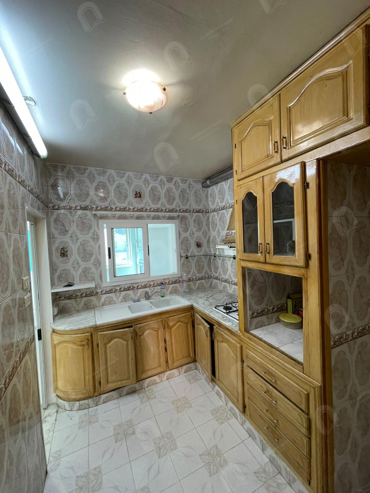 Le Bardo&nbsp;Khaznadar&nbsp;Vente&nbsp;Appart. 4 pi�ces&nbsp;Un appartement 2s3 � khaznadar