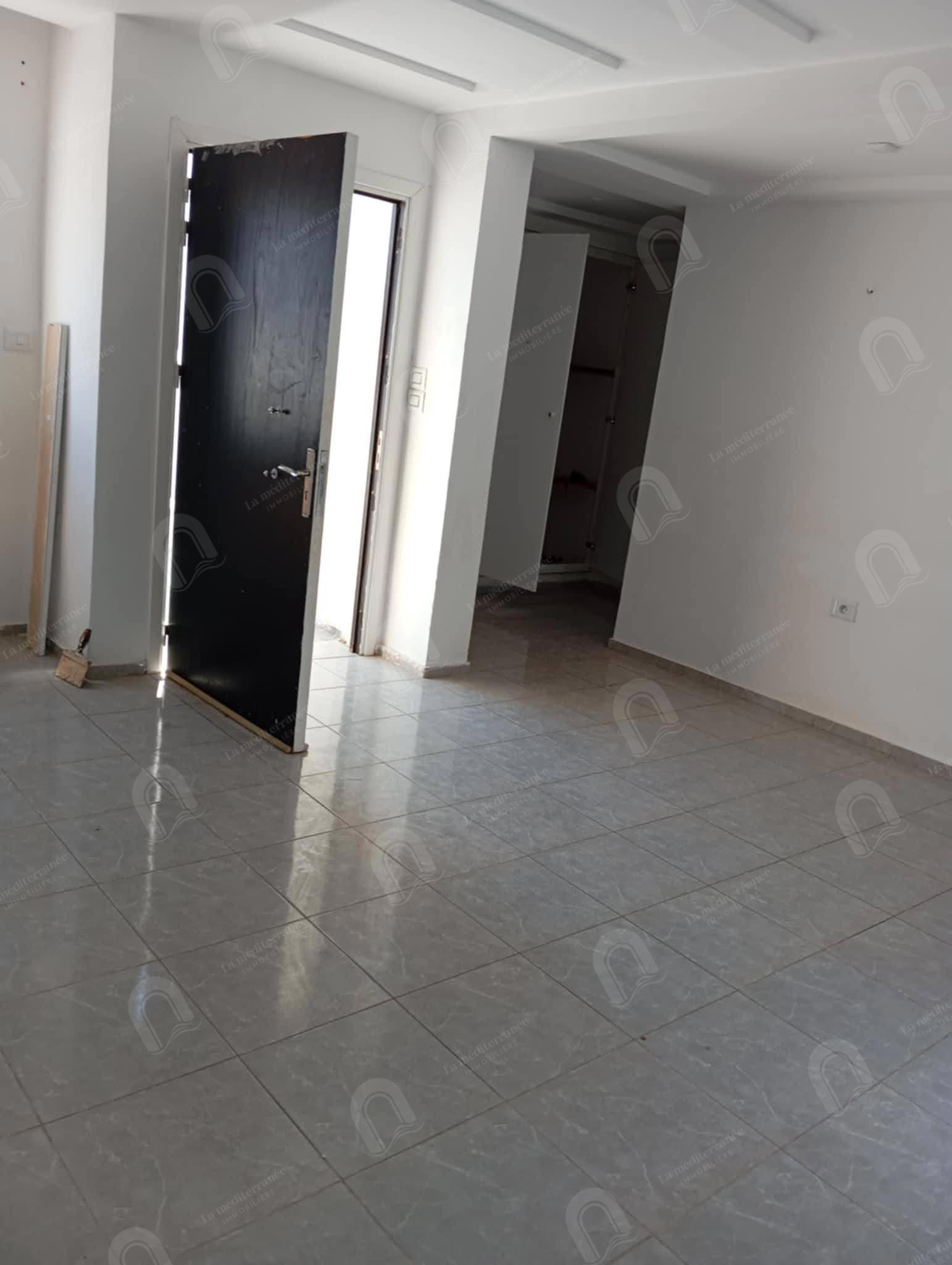 El Hrairia&nbsp;El Hrairia&nbsp;Location&nbsp;Appart. 3 pi�ces&nbsp;Un �tage de villa s1 a cit� el waha