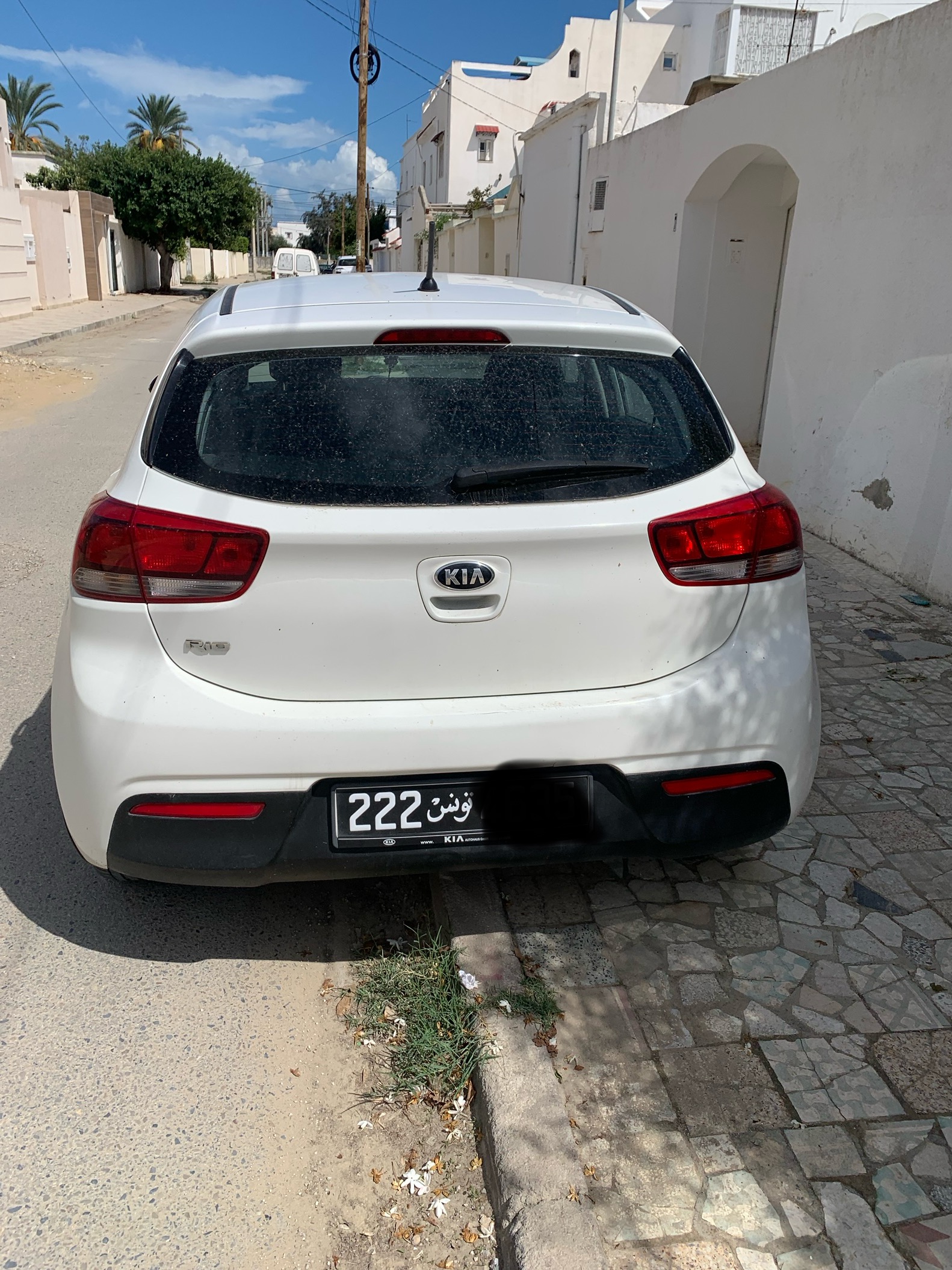 Ezzahra&nbsp;Cite 18 Janvier&nbsp;Kia&nbsp;Rio&nbsp;Kia rio mod�le 2021