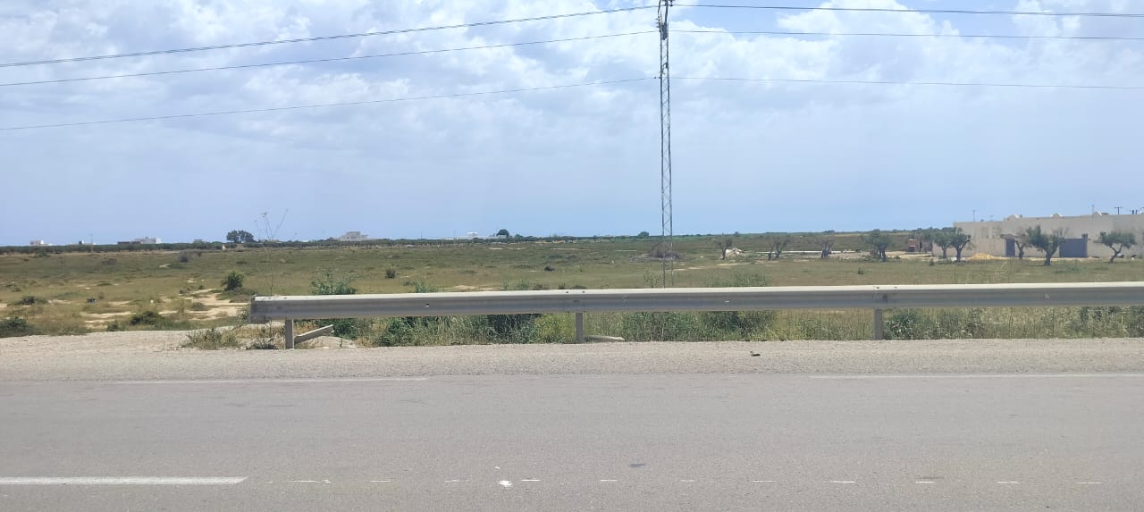 Hammamet&nbsp;Hammamet&nbsp;Terrain&nbsp;Terrain nu&nbsp;Terrain cote mer 3 min de yassmin hammamet