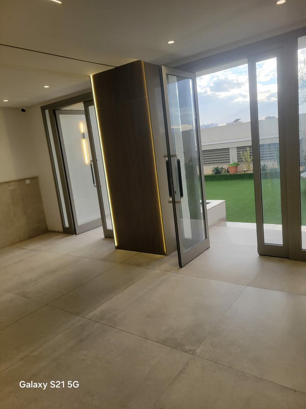 Ain Zaghouan&nbsp;Ain Zaghouan&nbsp;Location&nbsp;Appart. 2 pi�ces&nbsp;Appartement splus 1 � ain zaghouan